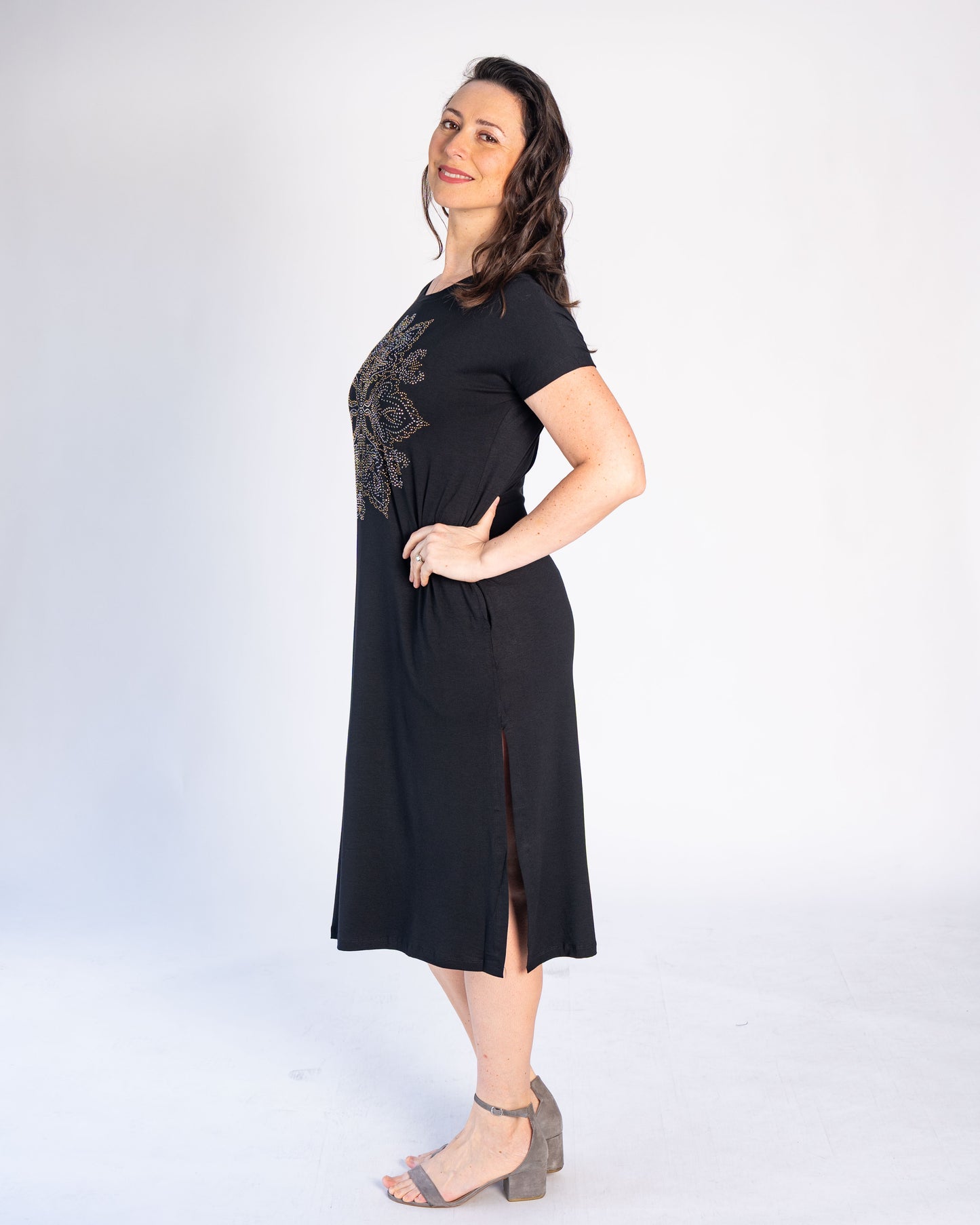 Vestido BR Brillos Negro Flor