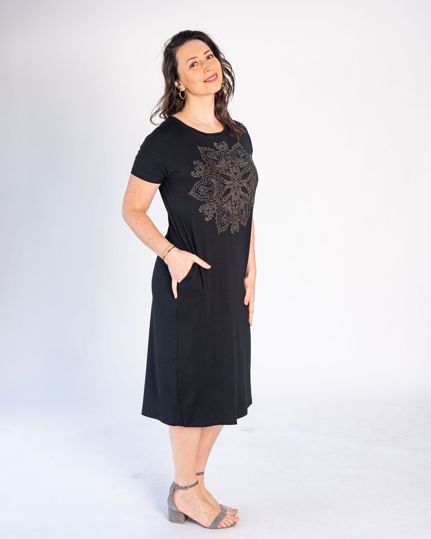Vestido BR Brillos Negro Flor