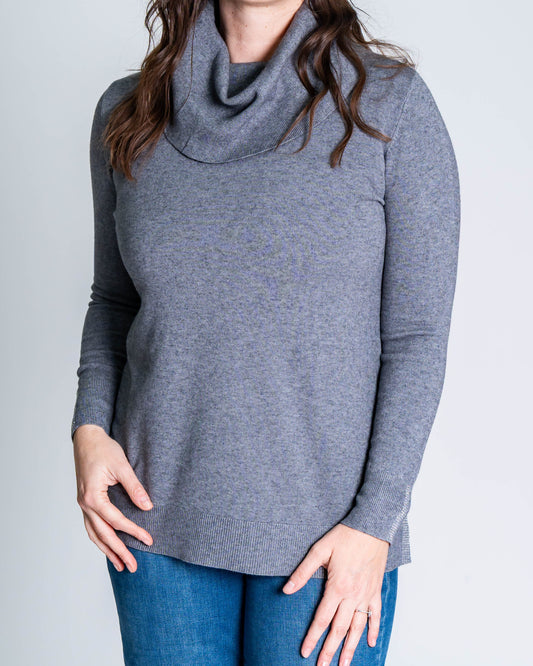Sweater Cuello Alto Brillitos Gris