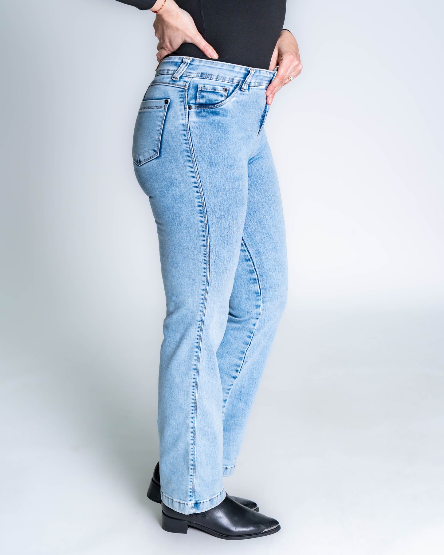 Jeans Recto Esteban Celeste