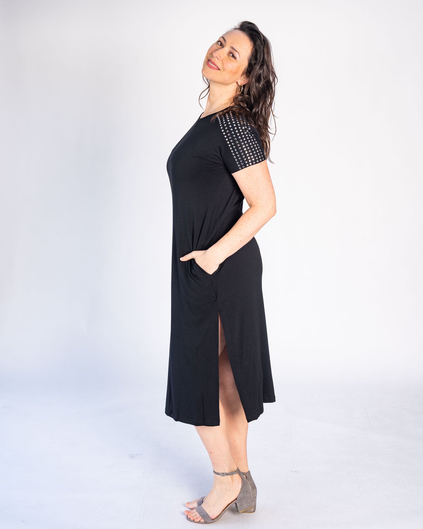 Vestido BR Brillos Negro Tachas