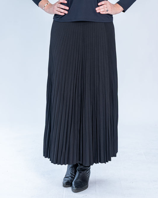 Falda Plisada Negra