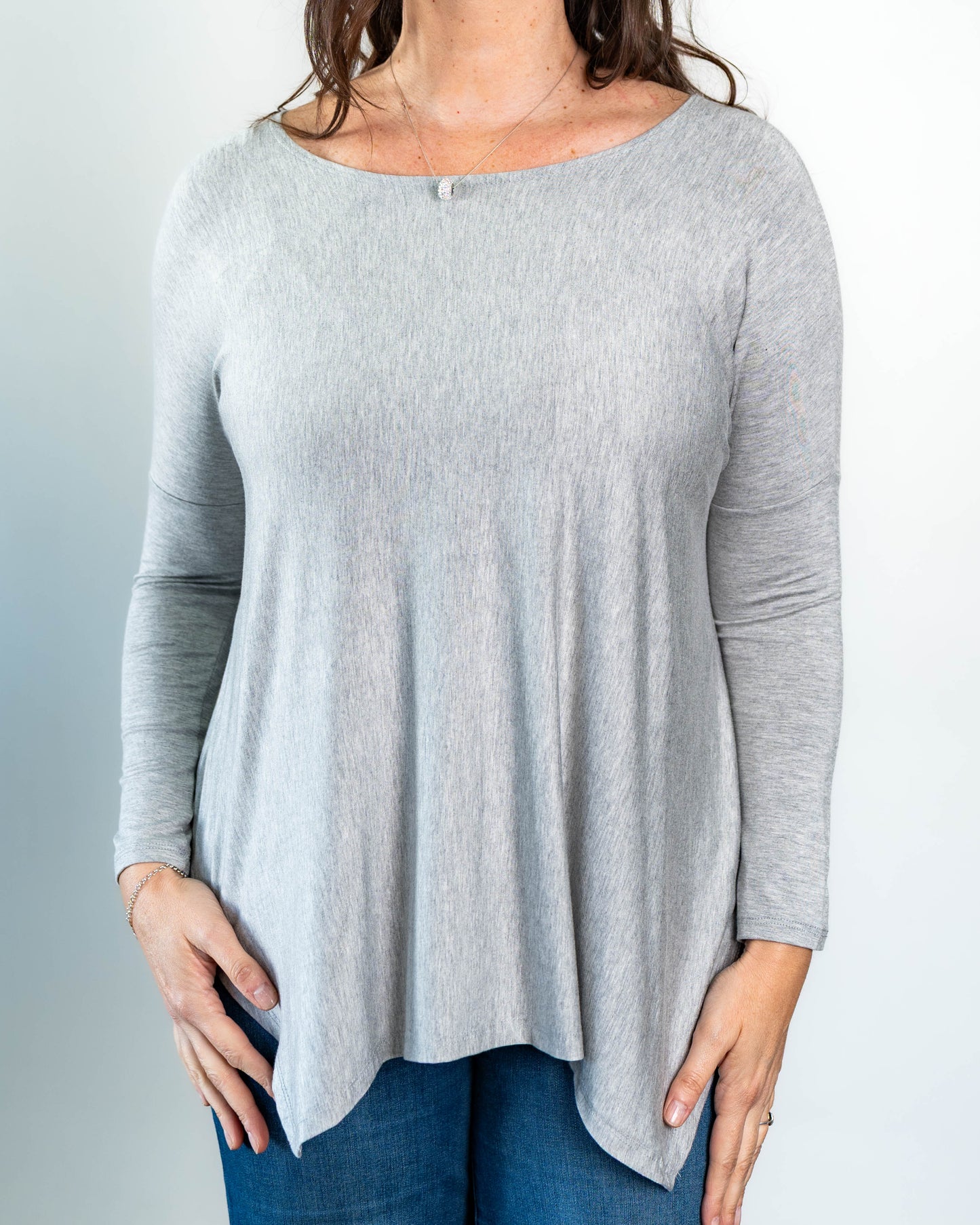 Polera Cony Manga Larga Gris