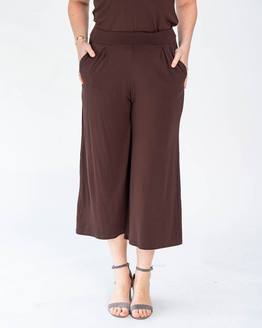 Pantalón BR Capri Liso Chocolate