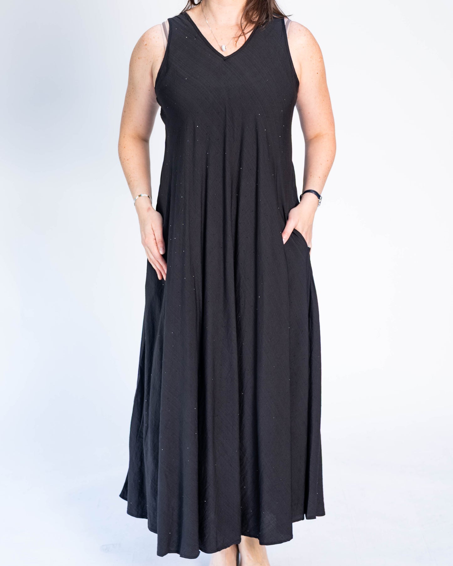 Vestido Sin Mangas Brillos Negro
