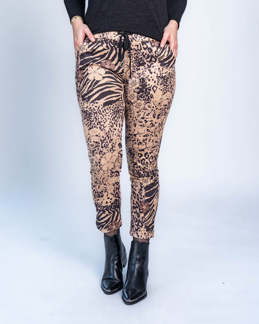 Jogger Gamuza Flores Beige