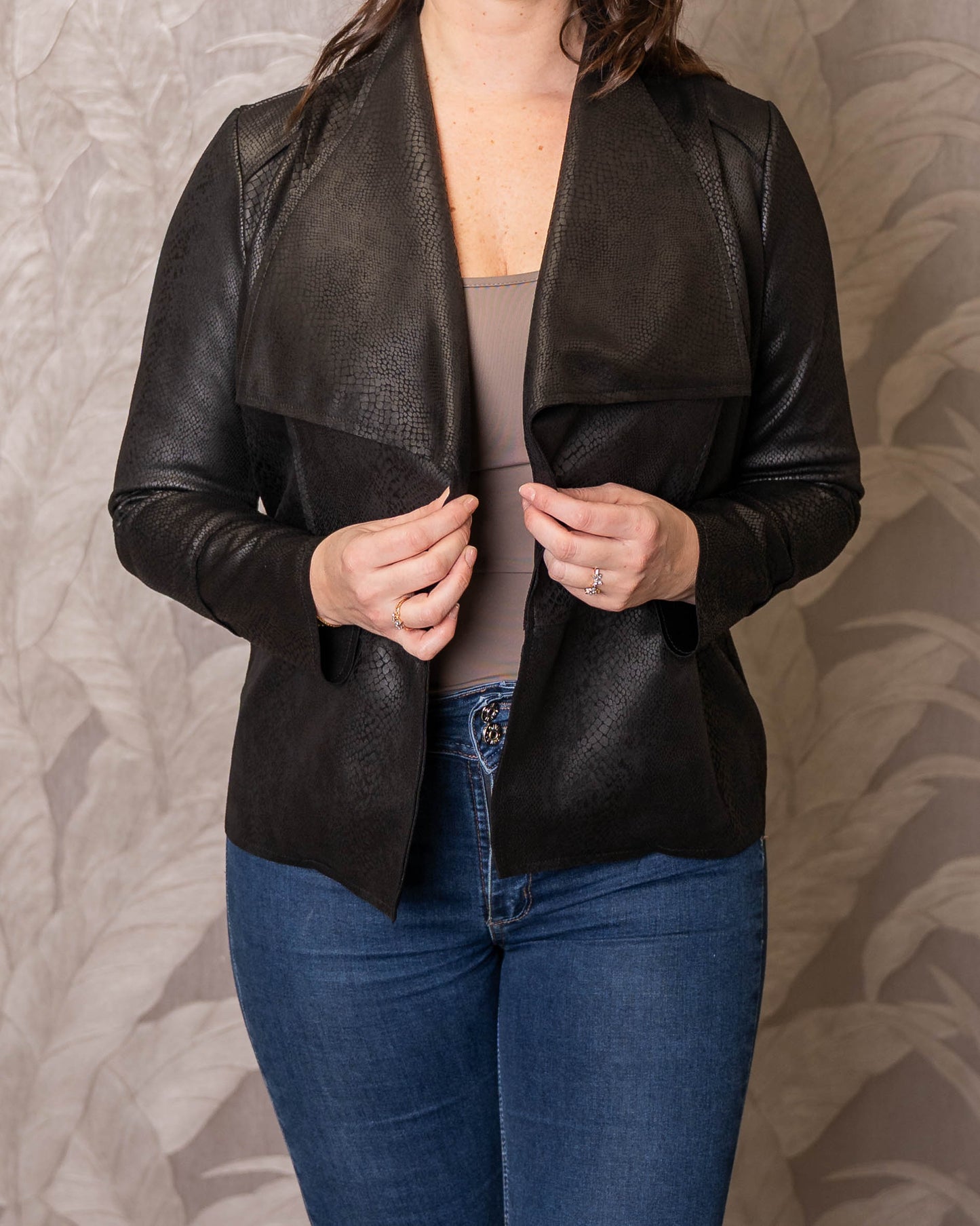 CHAQUETA PITON NEGRO