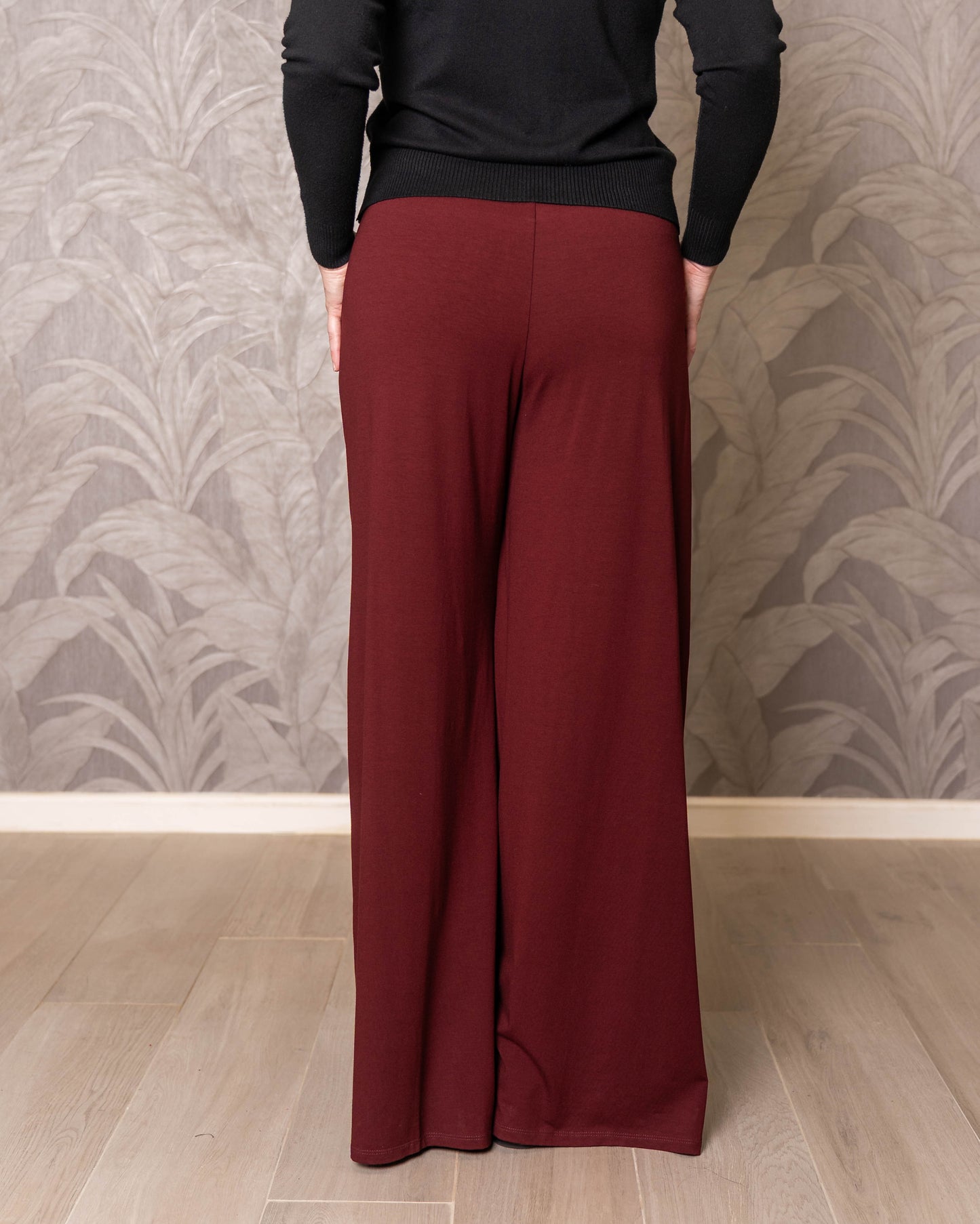 PANTALON BRASILEÑO LISO BURDEO