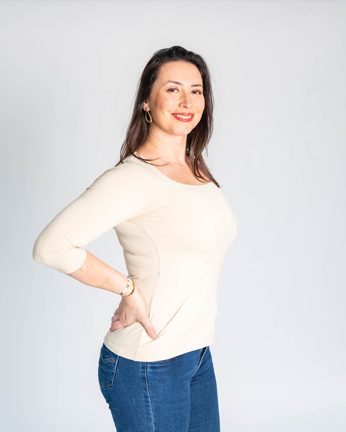 POLERA BASICA CAROLINA BEIGE