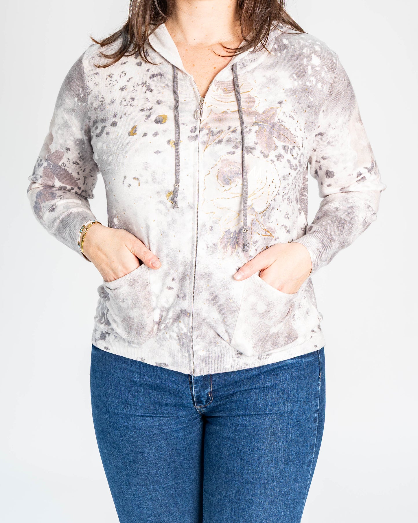 SWEATER CON CIERRE ROSAS BEIGE