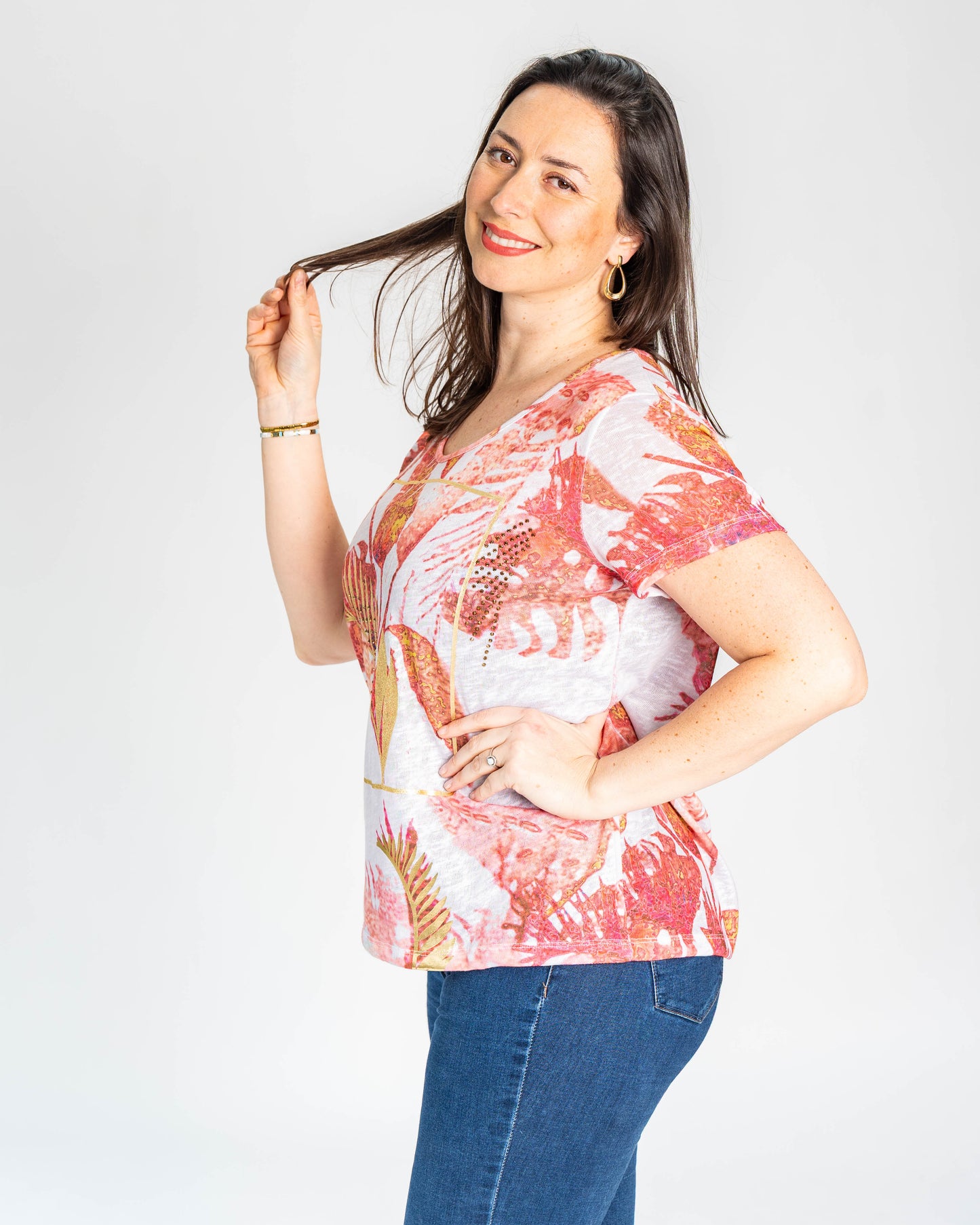 POLERA HOJAS NARANJA BLANCA
