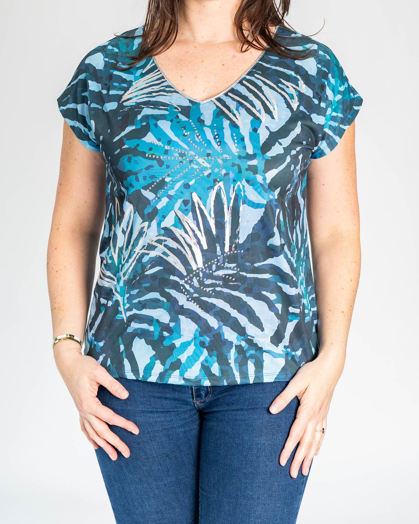 POLERA DAFNE PLATEADA CELESTE