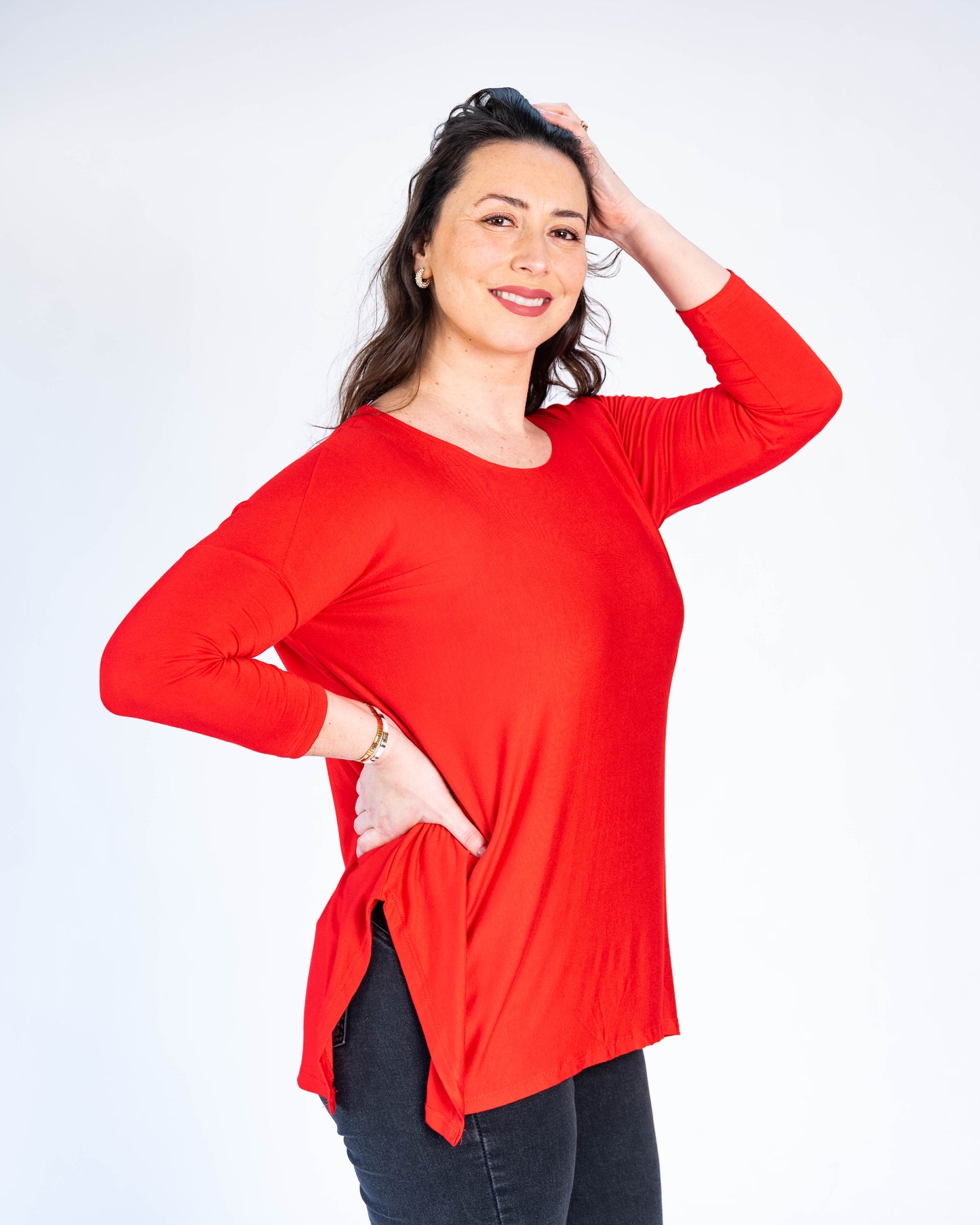 Polera básica cony rojo