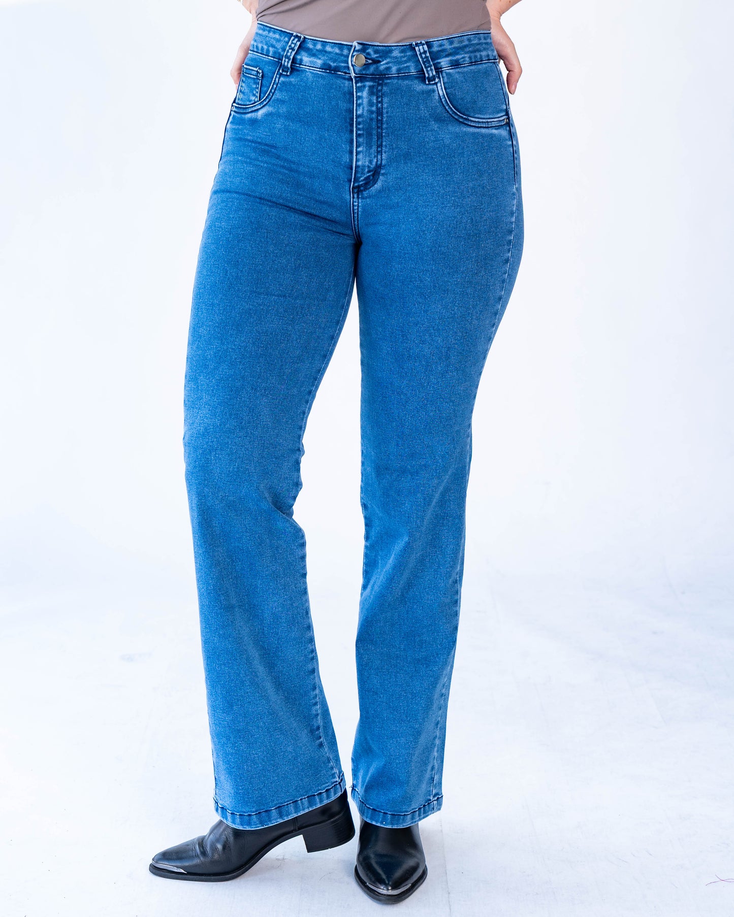 Jeans recto Infinito azul