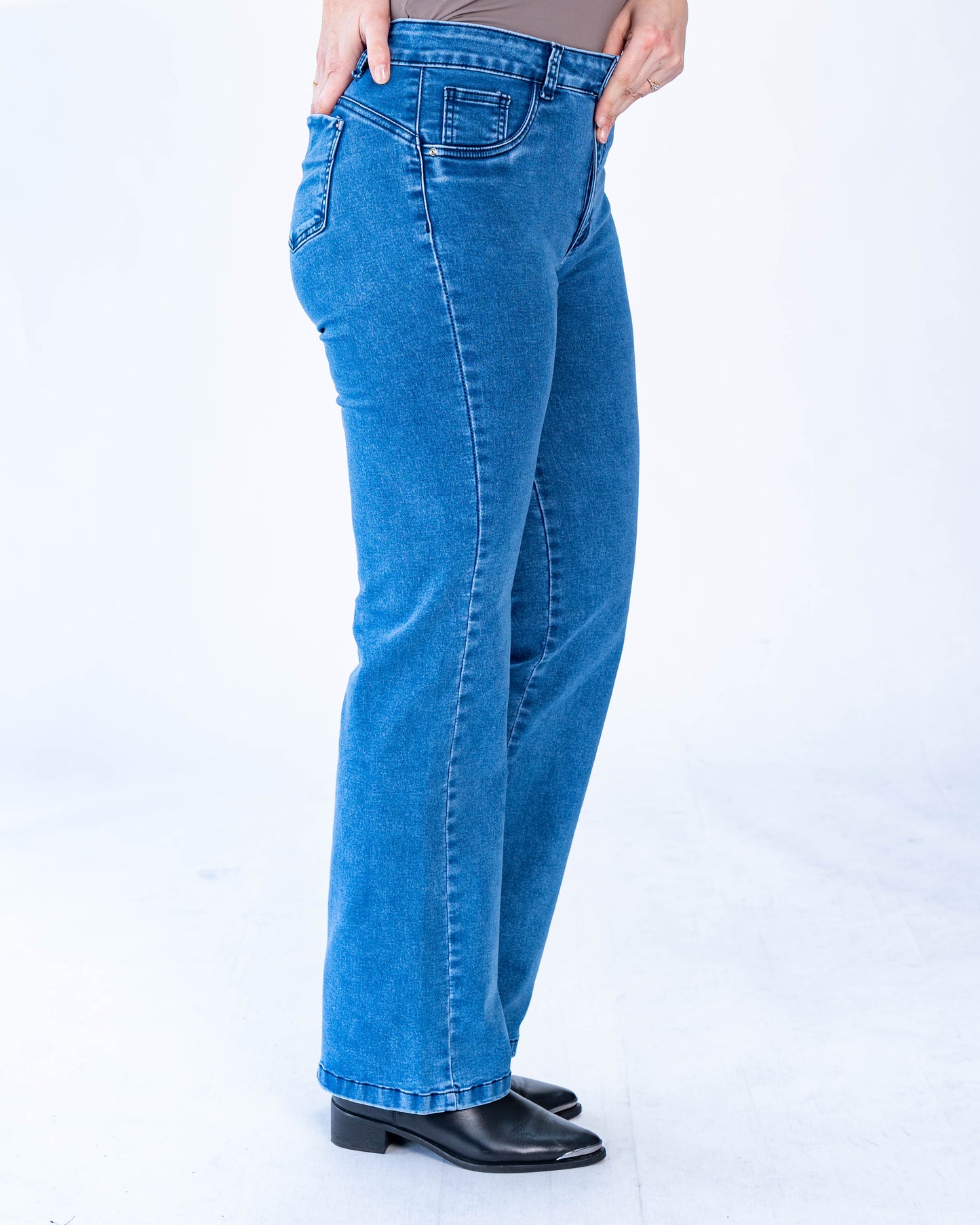 Jeans recto Infinito azul