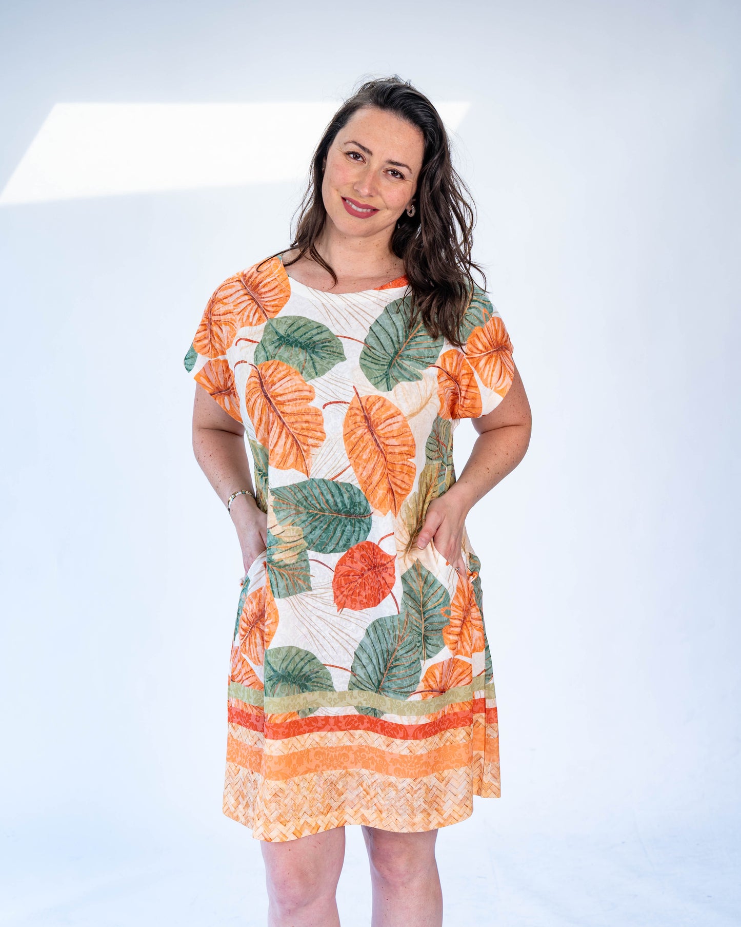 VESTIDO VALENTINA HOJAS VERDES Y NARANJAS