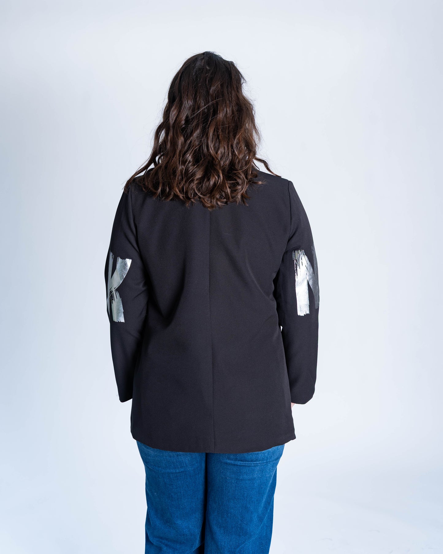 Blazer Letras Plateadas Negro
