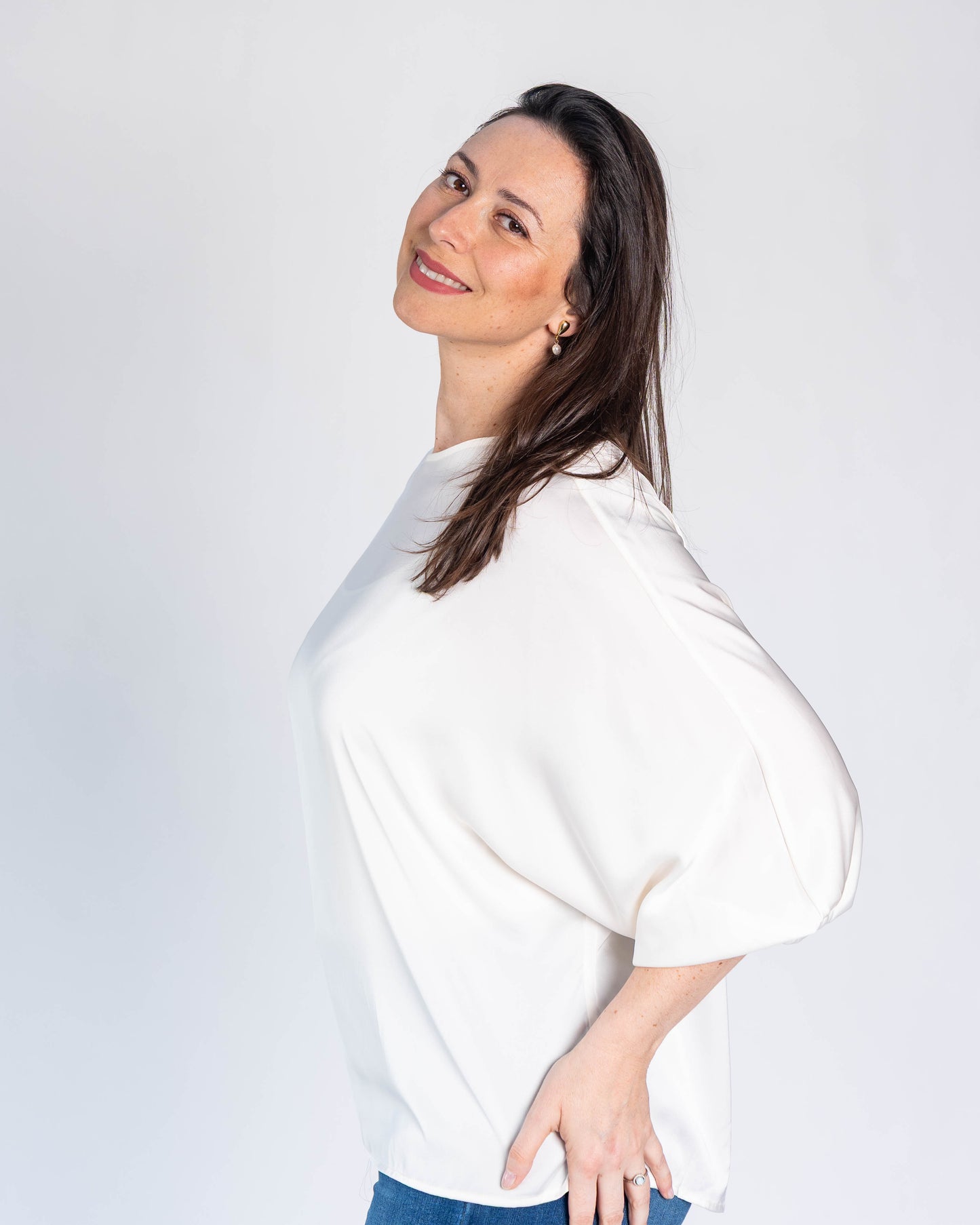Blusa Magda Satinada Crema