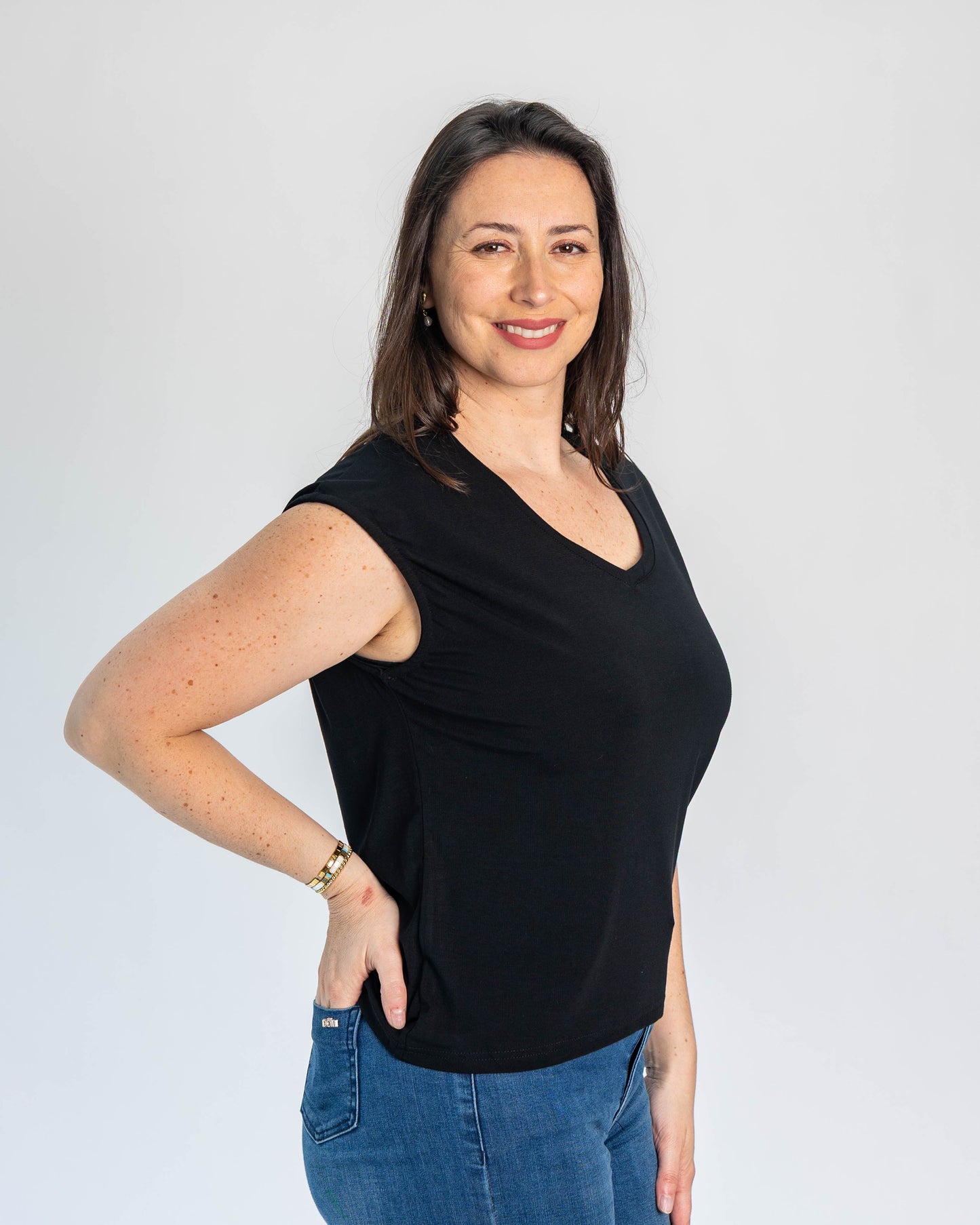 Polera Básica Manga Corta Diana Negra