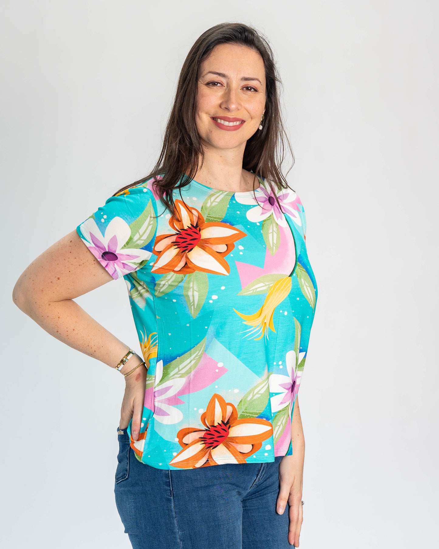 Polera BR Manga corta Aisha Flores