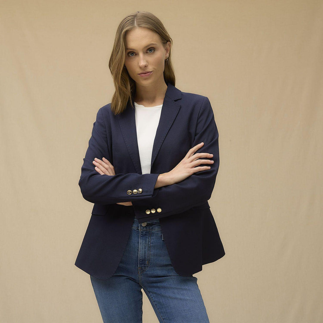 Blazers con hombreras otoño 2026 | Tendencias mujer | Infinita Boutique