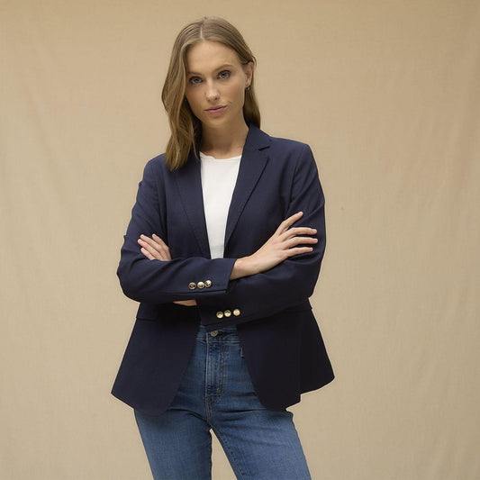 Blazers con hombreras otoño 2026 | Tendencias mujer | Infinita Boutique
