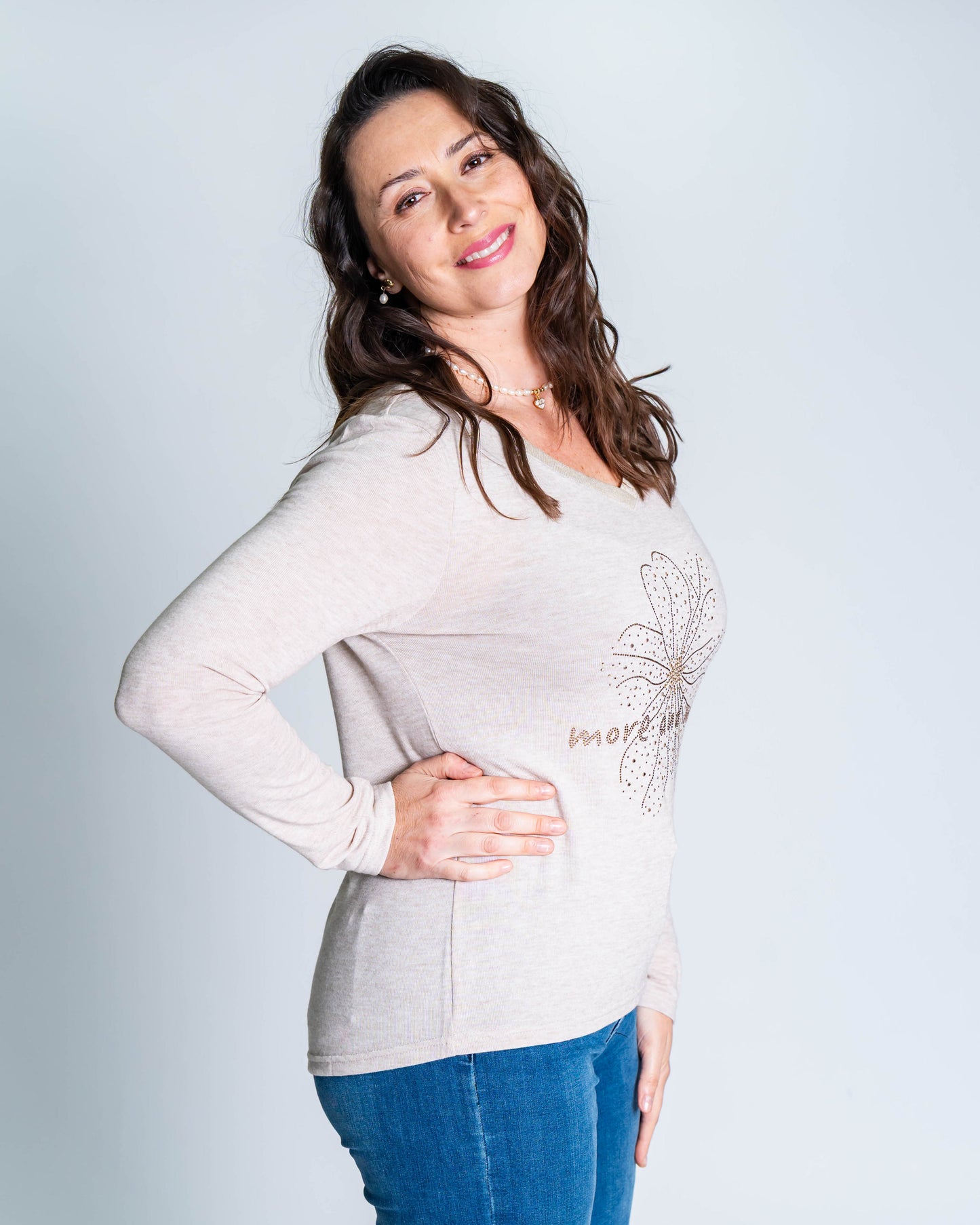 Polera Hilo Flor Dorada Beige