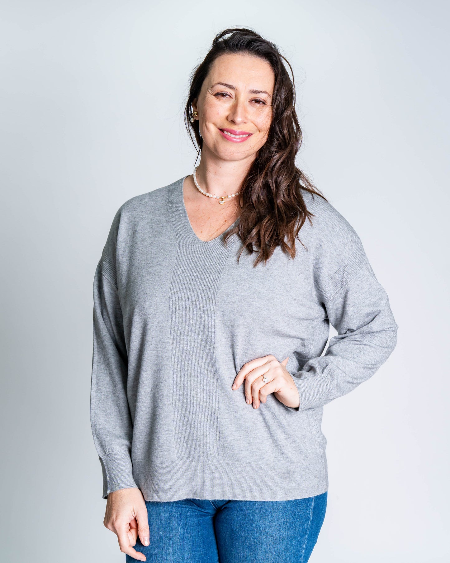 Sweater Any Cuello V Gris