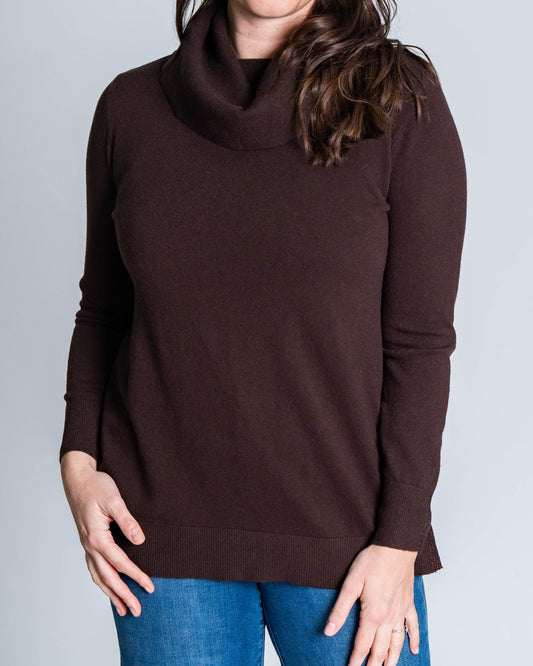 Sweater Cuello Alto Brillitos Chocolate