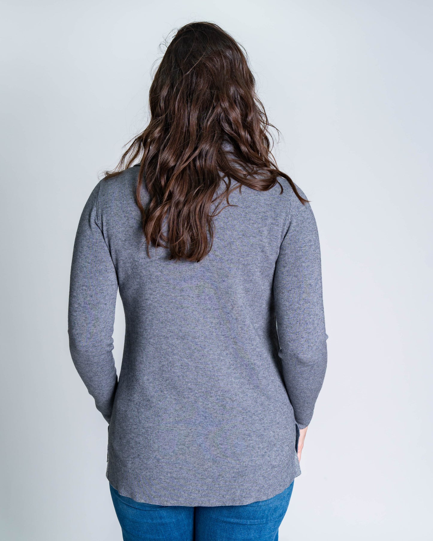 Sweater Cuello Alto Brillitos Gris