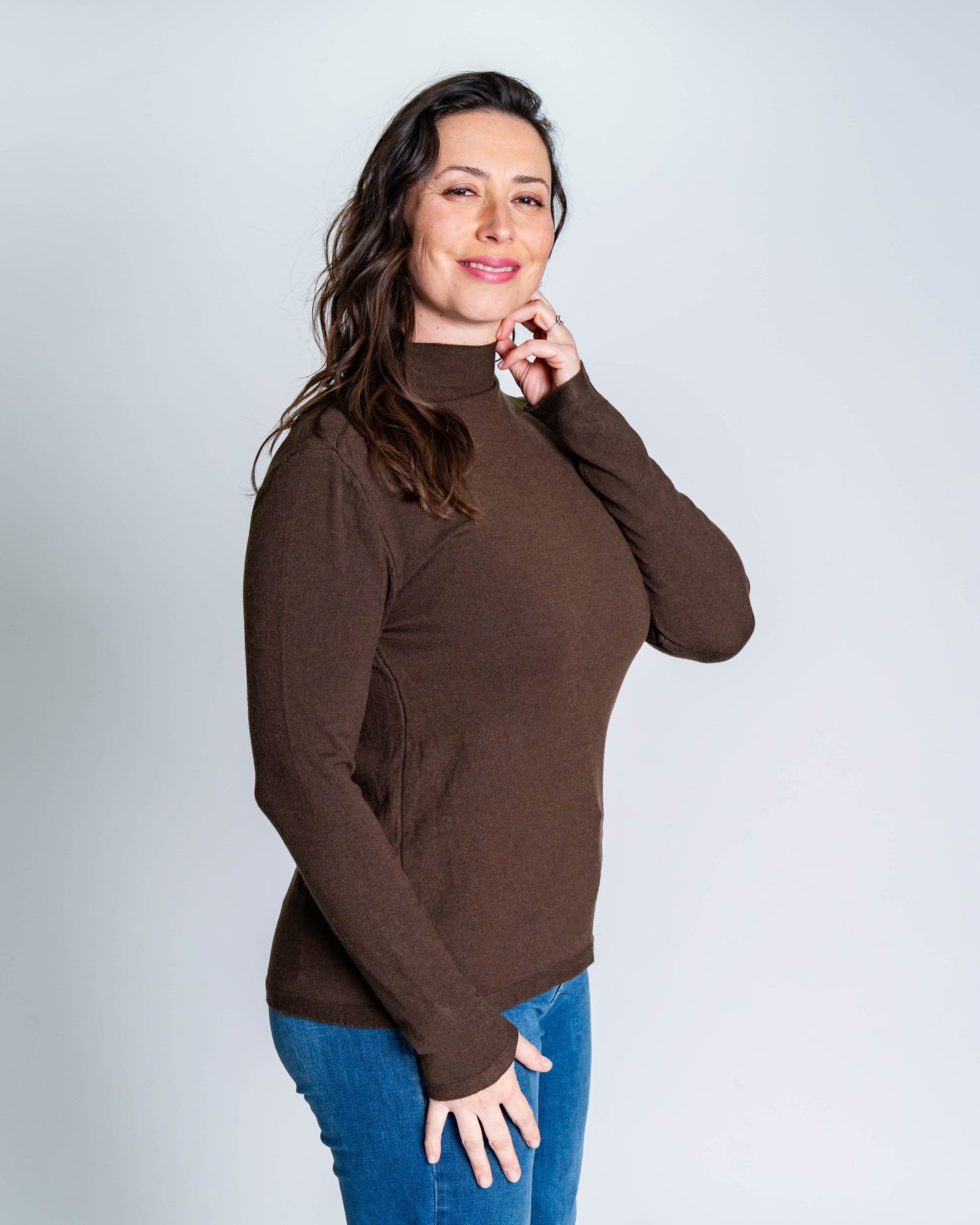 Sweater Cuello Alto Anaís Chocolate