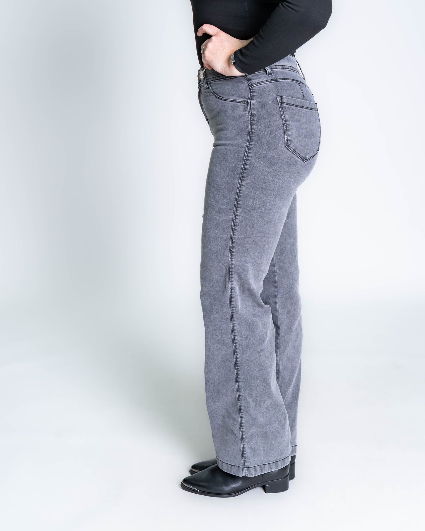 Jeans Recto Esteban Gris