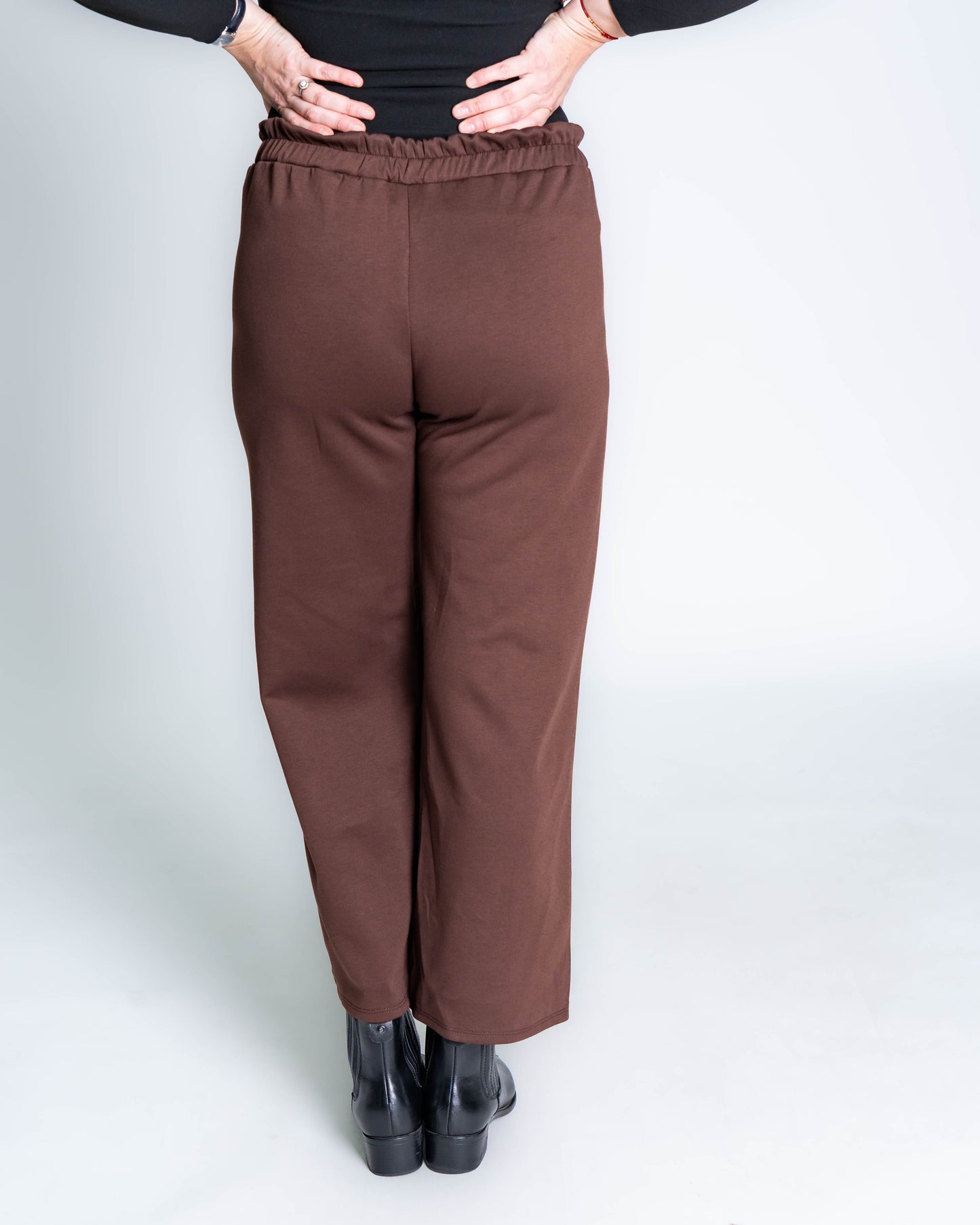 Pantalón Buzo Corazón Brillos Café