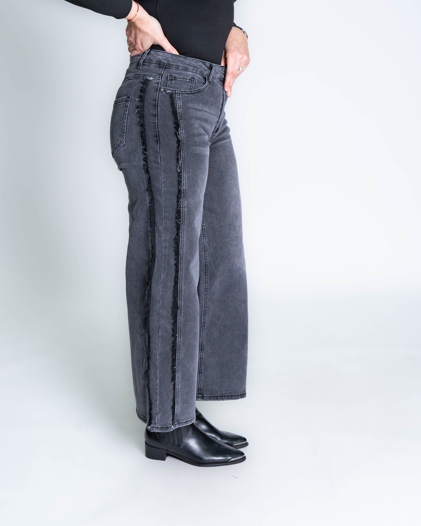 Jeans Gustavo Flecos Gris