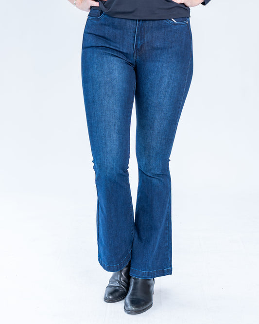 JEANS OLIVER FLARE AZUL OSCURO
