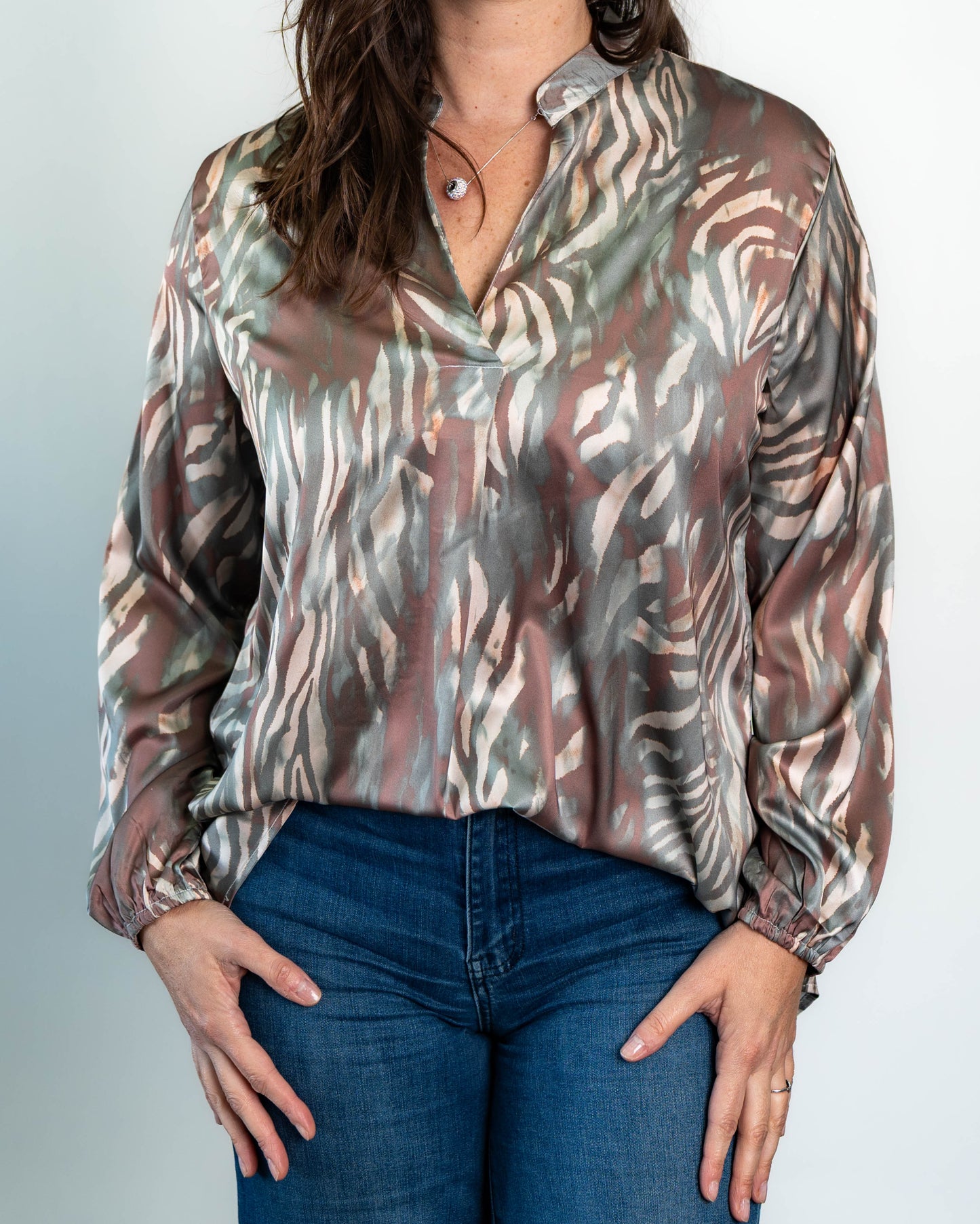 Blusa Satinada Aqua Marina