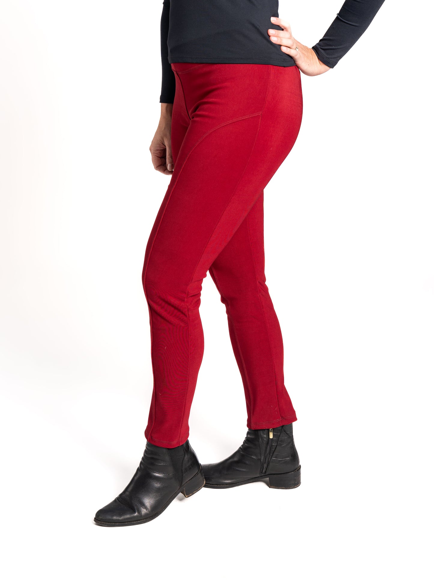 CALZA LAURA BURDEO