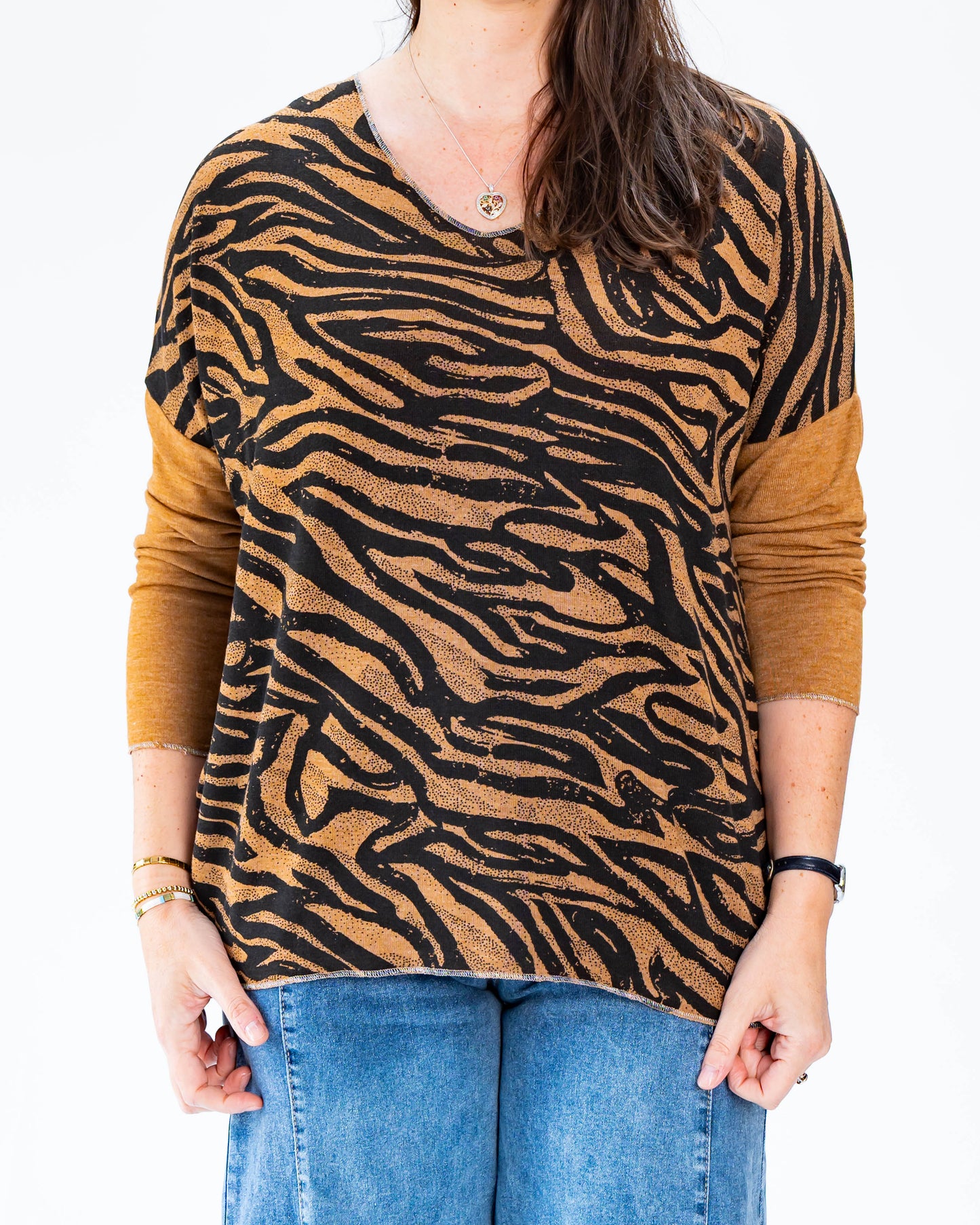 Polera Hilo Cebra Café
