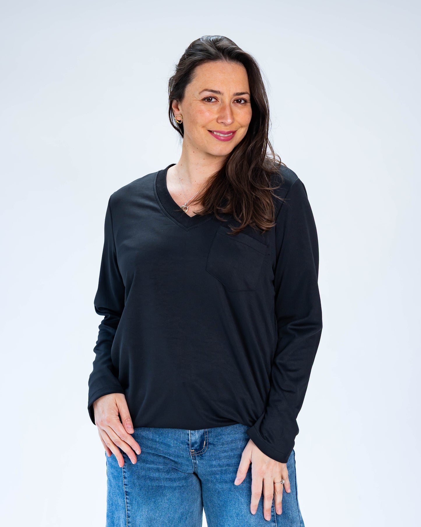 Polera Básica Erica Bolsillo Negro