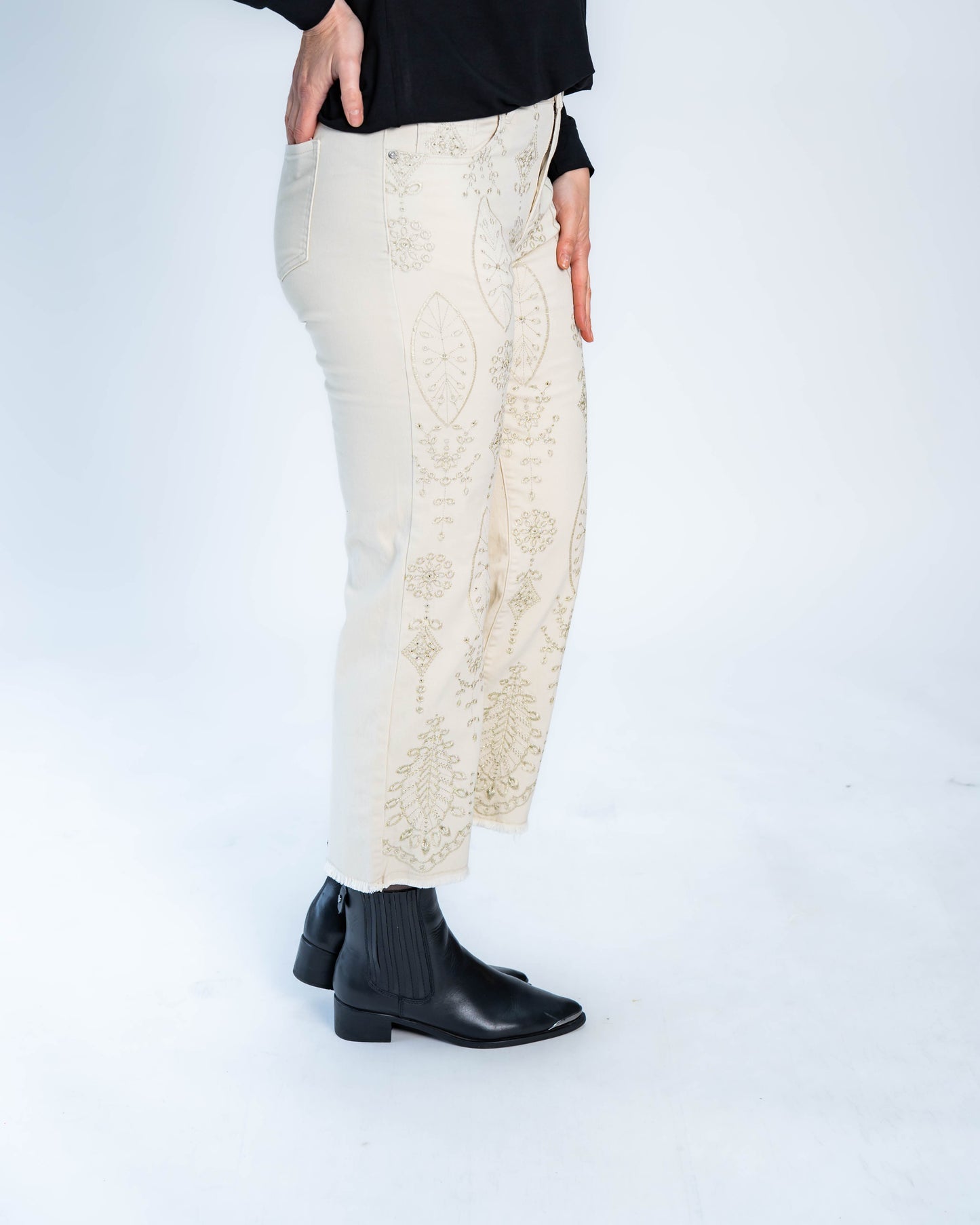 Jeans Esme Bordado Beige
