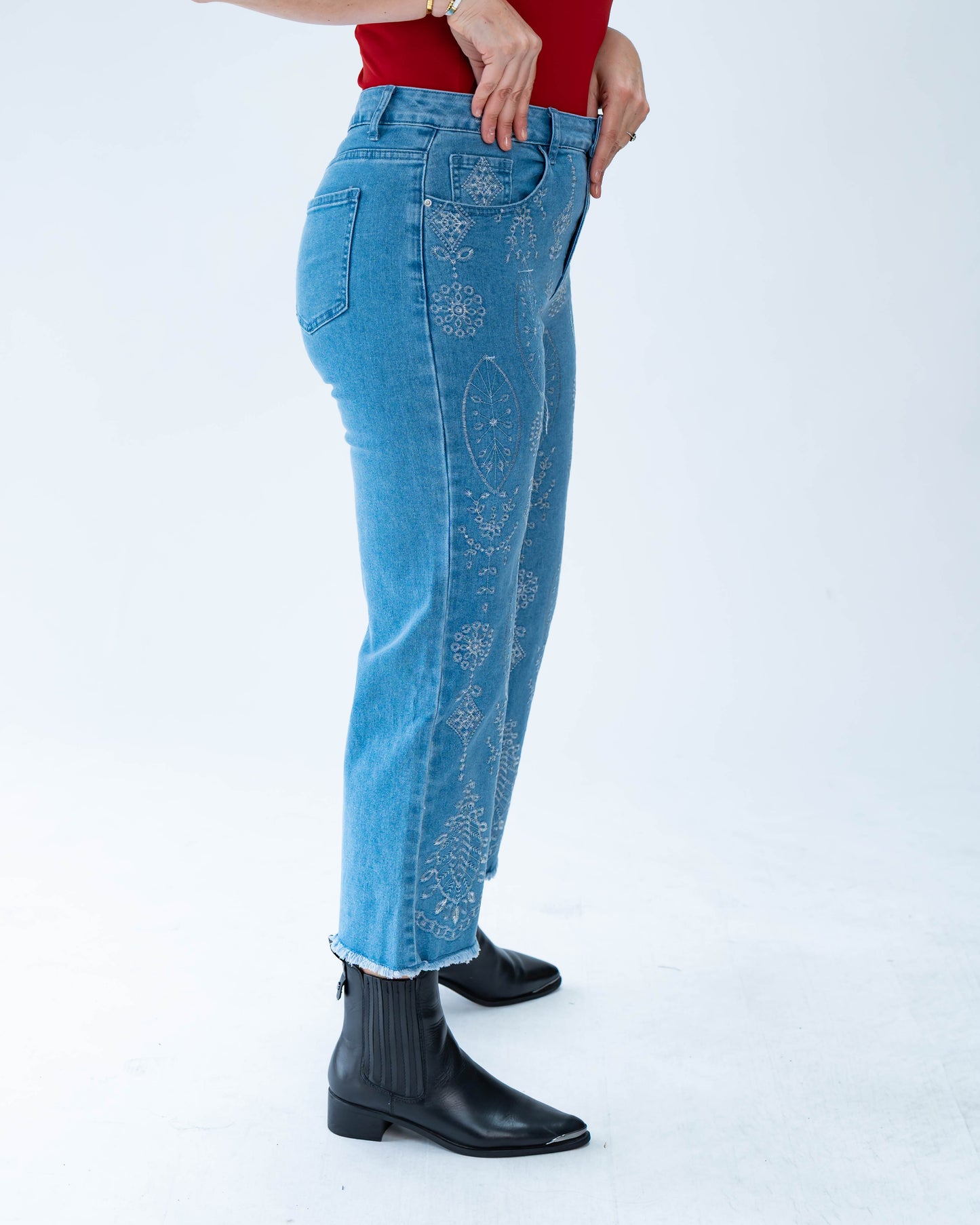 Jeans Esme Bordado Celeste