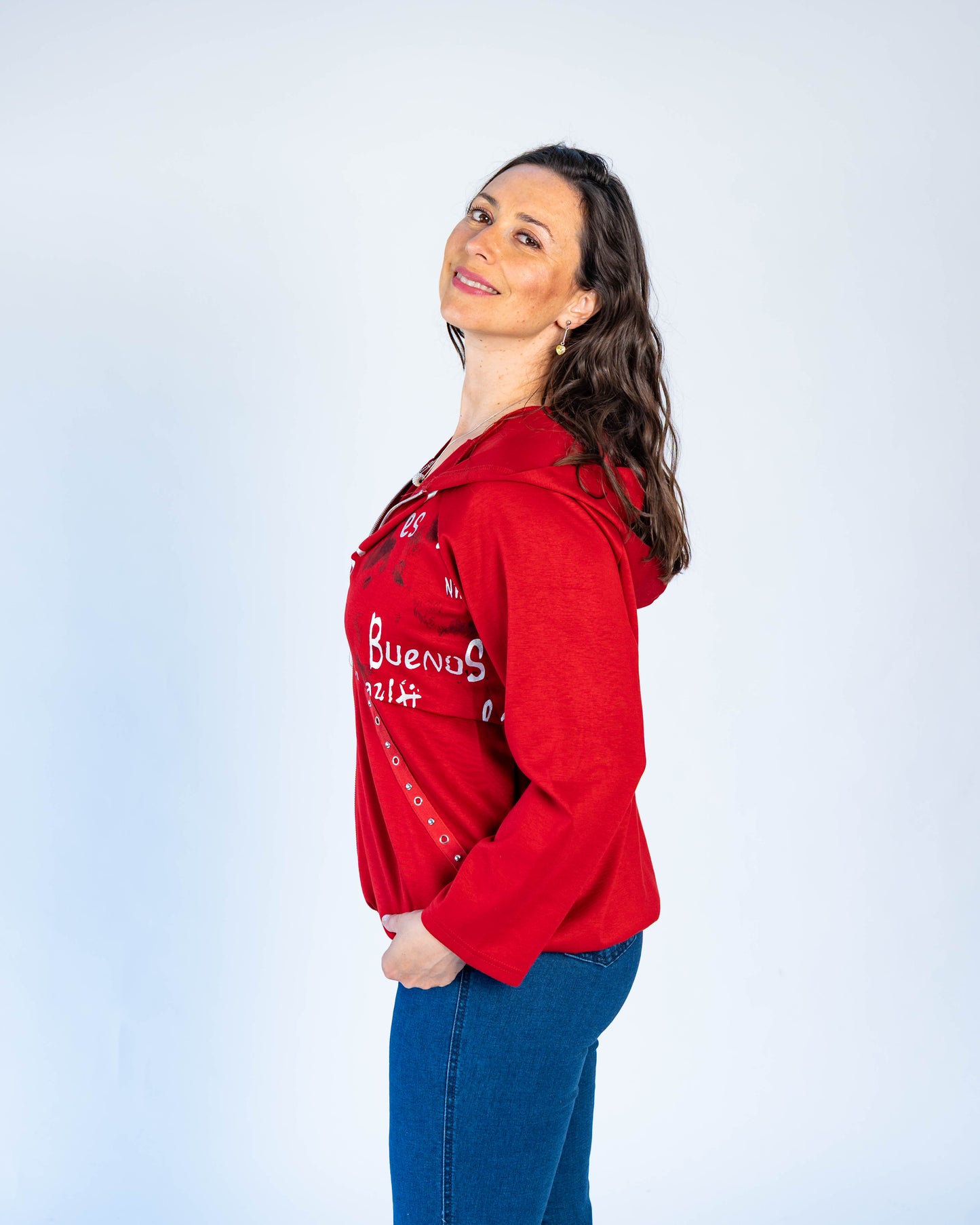 Polerón Letras Plateadas Rojo