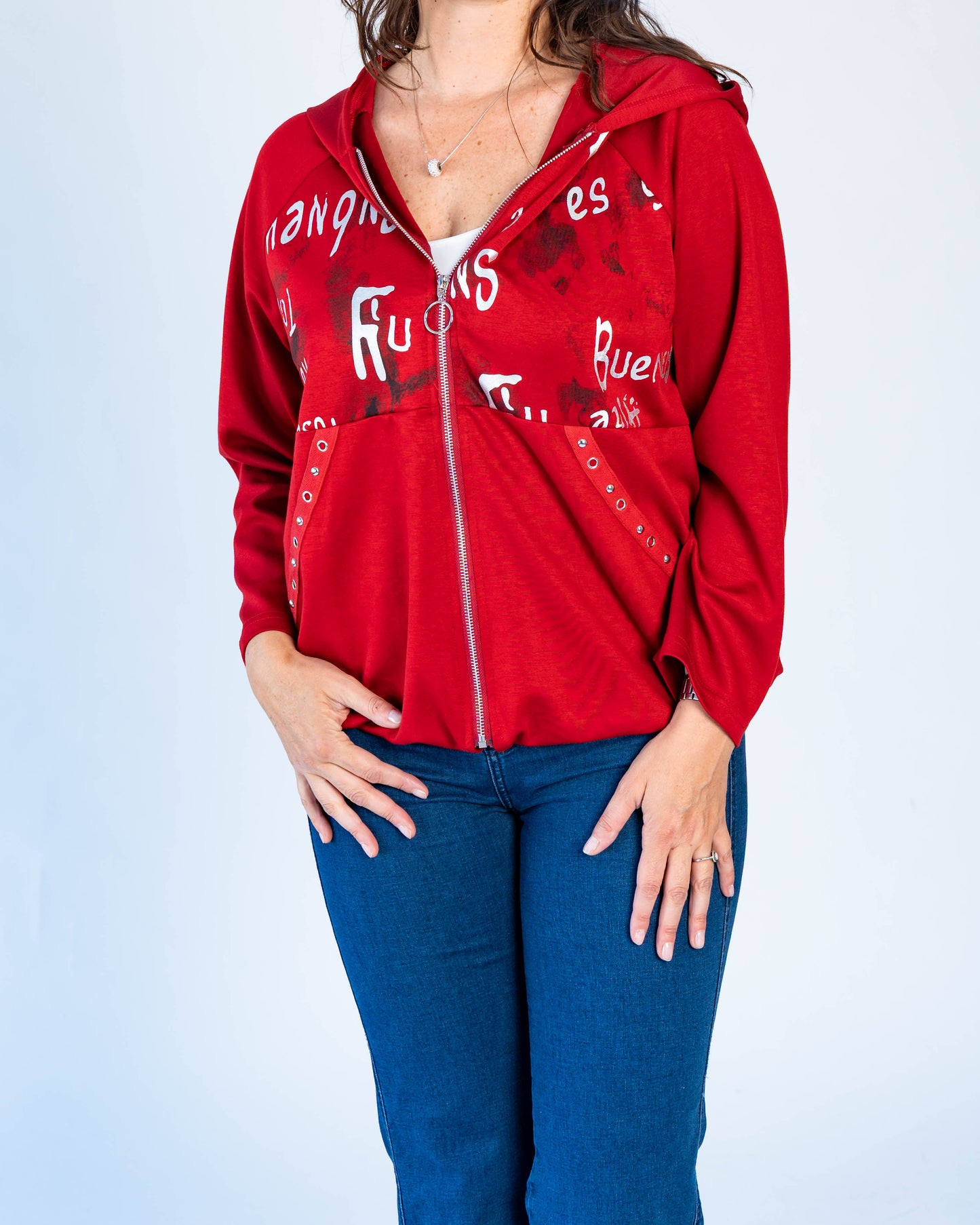 Polerón Letras Plateadas Rojo