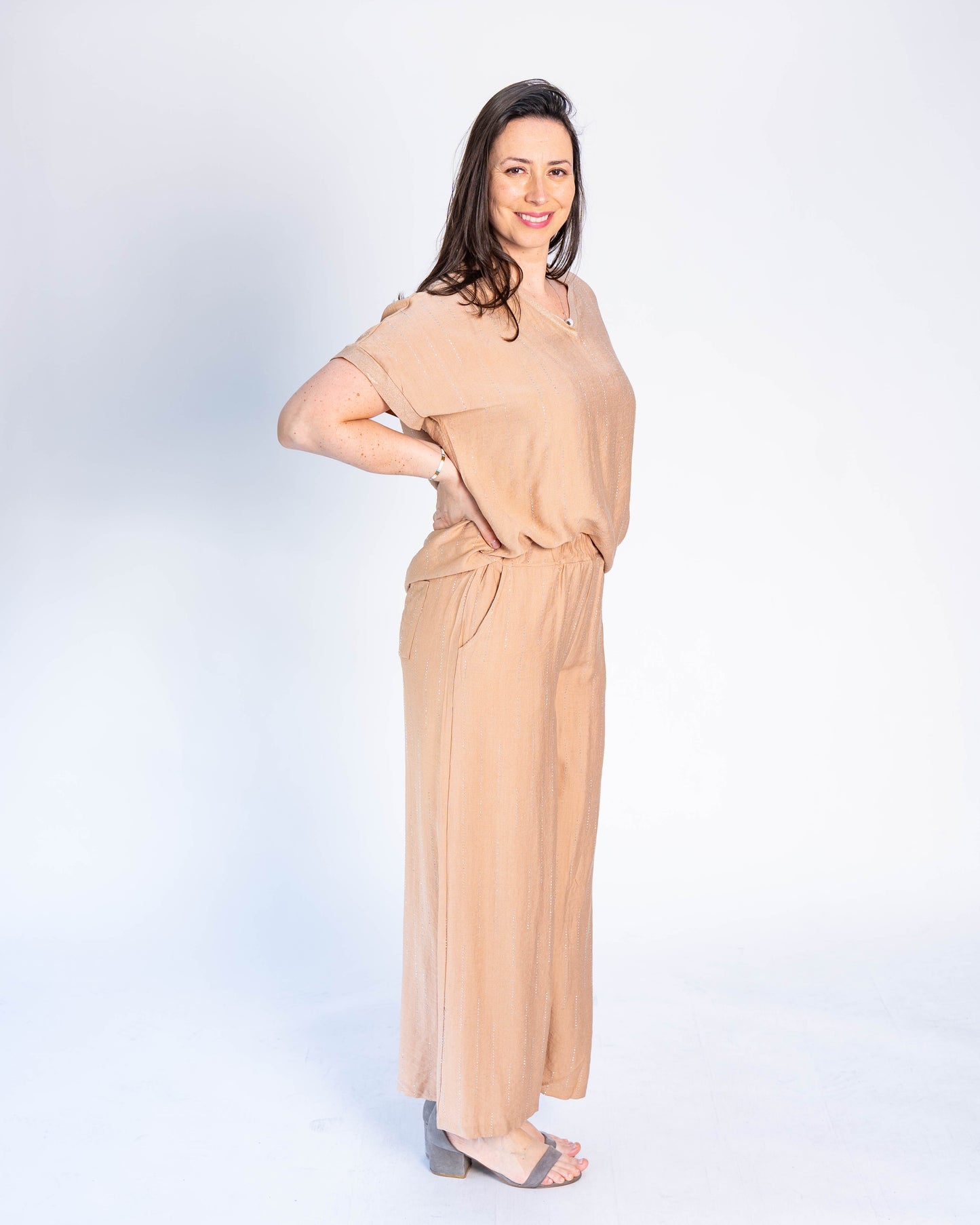 Polera Conjunto Brillos Sara Beige