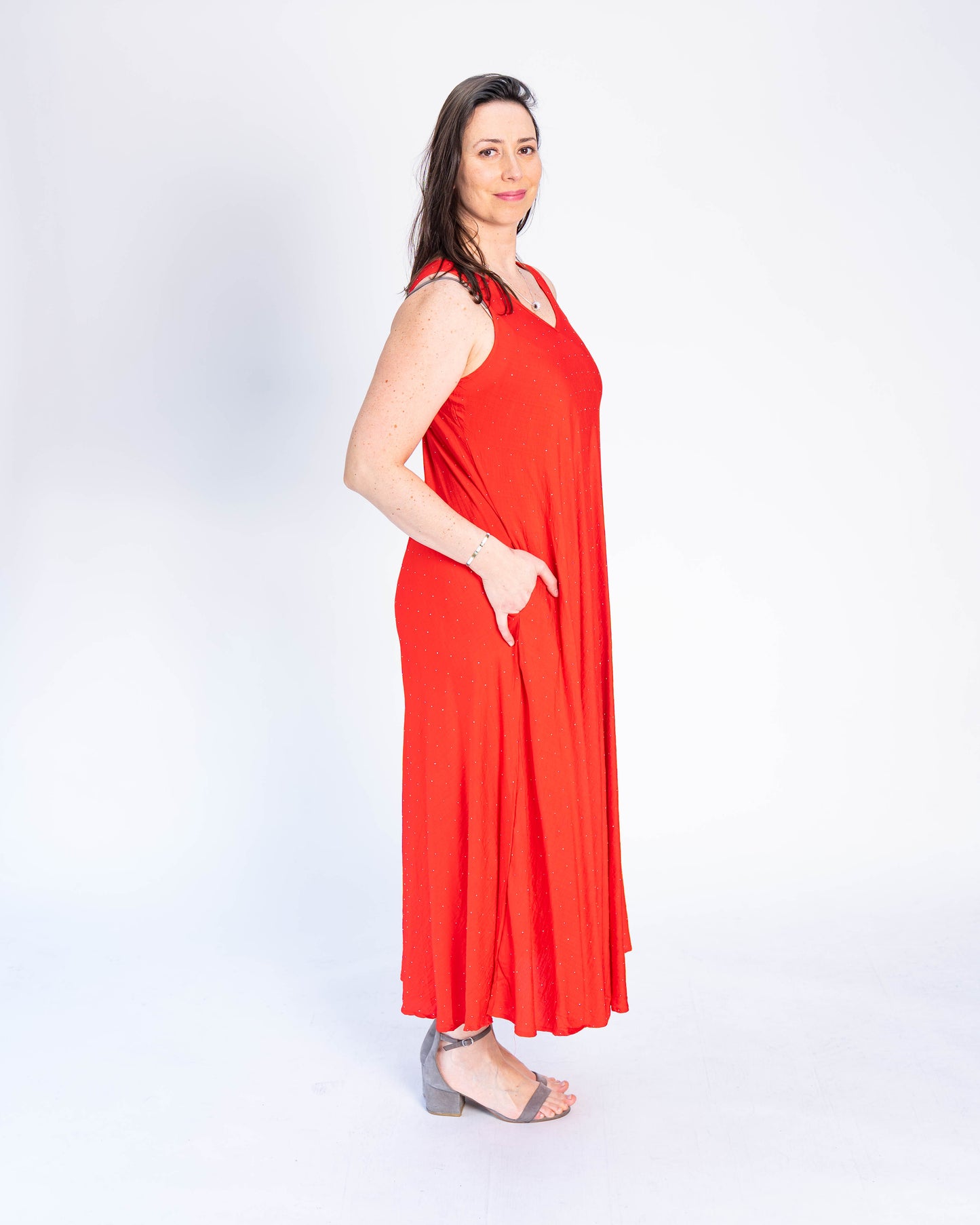 Vestido Sin Mangas Brillos Rojo