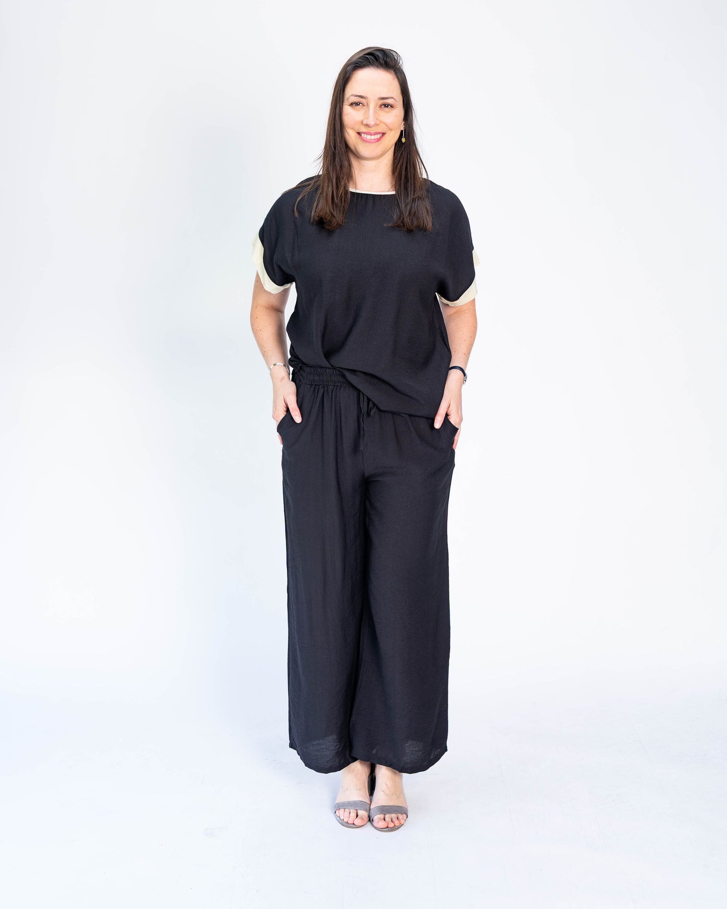 Conjunto Agus Cuello Dorado Negro