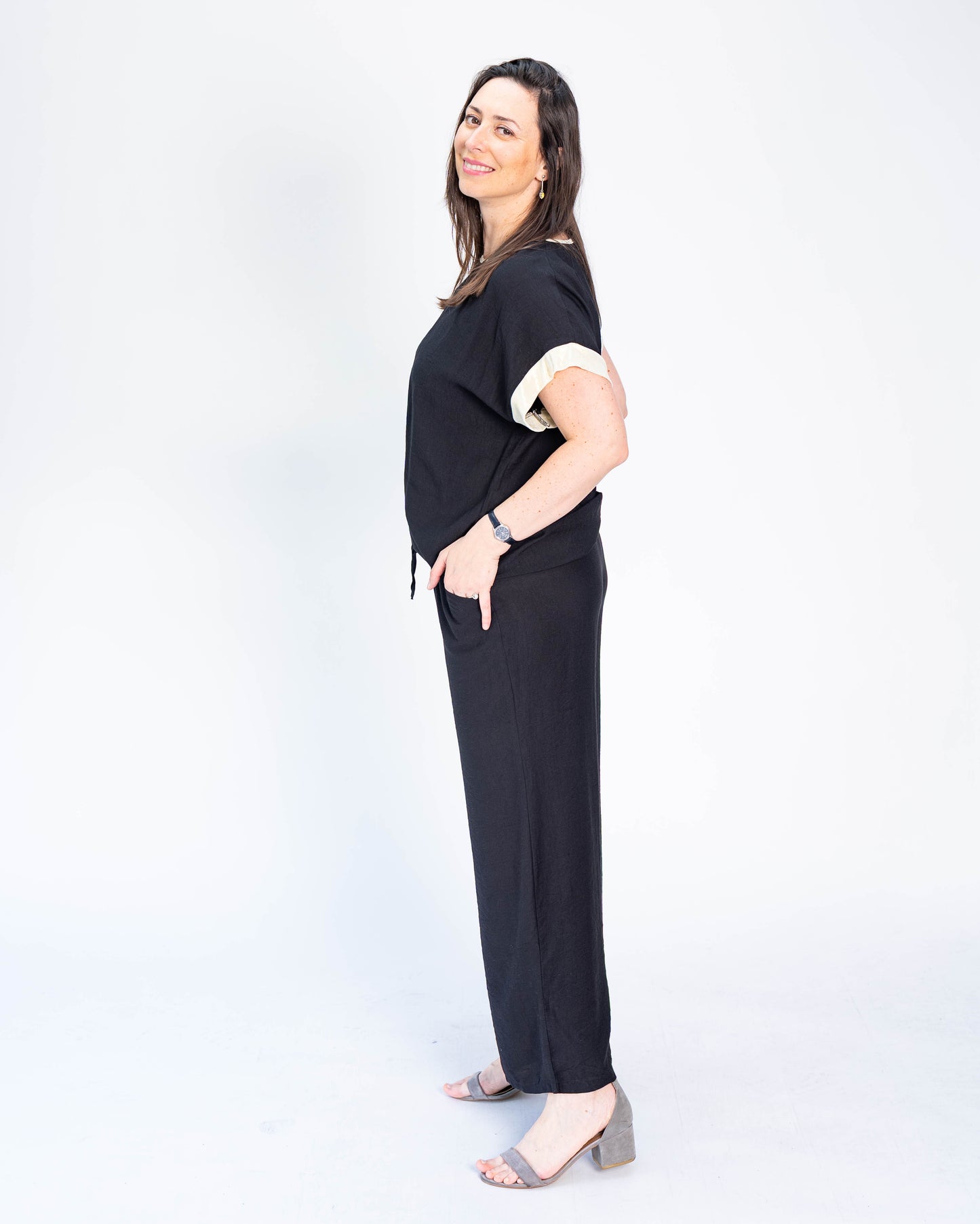 Conjunto Agus Cuello Dorado Negro