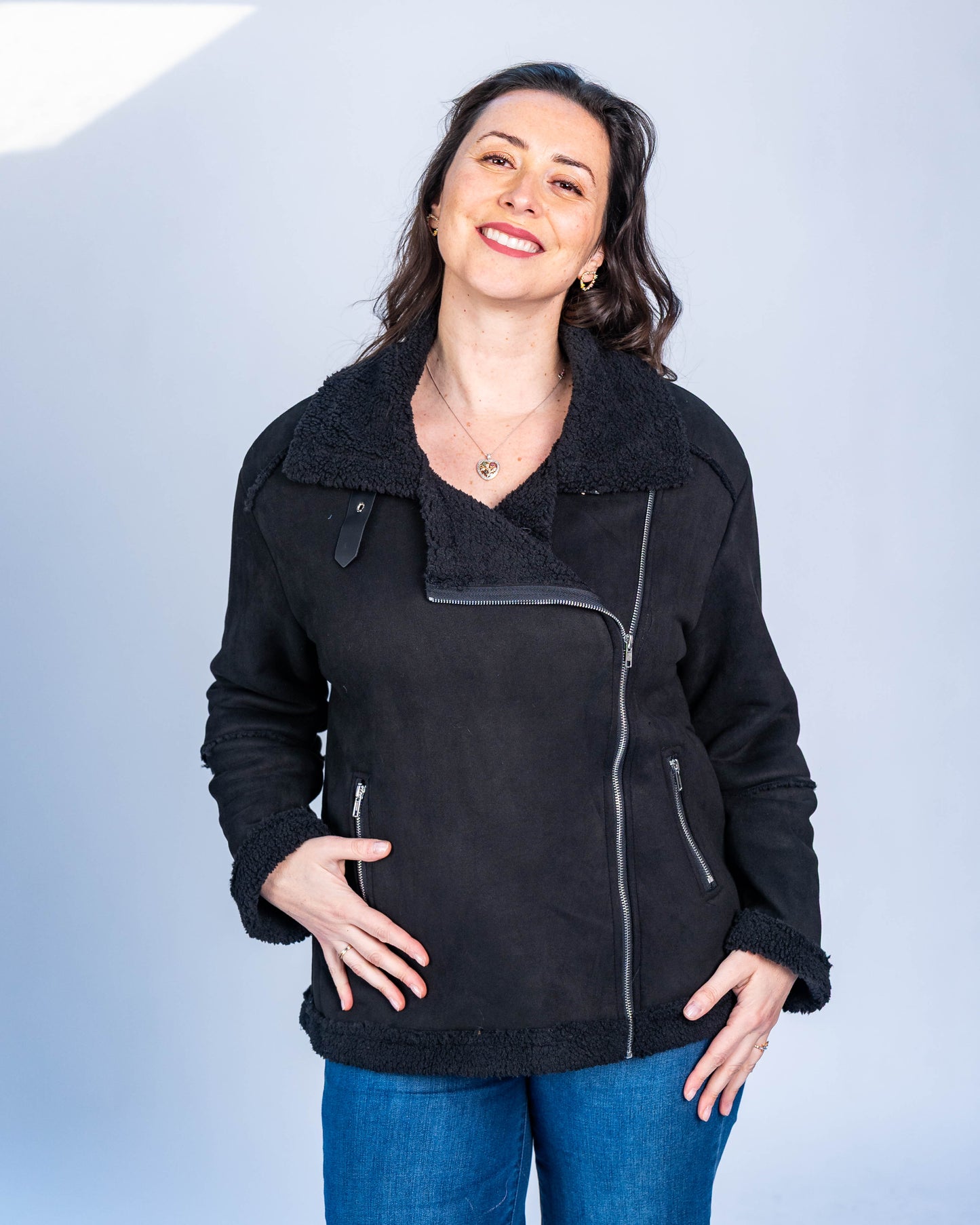 CHAQUETA AVIADORA GAMUZA NEGRA