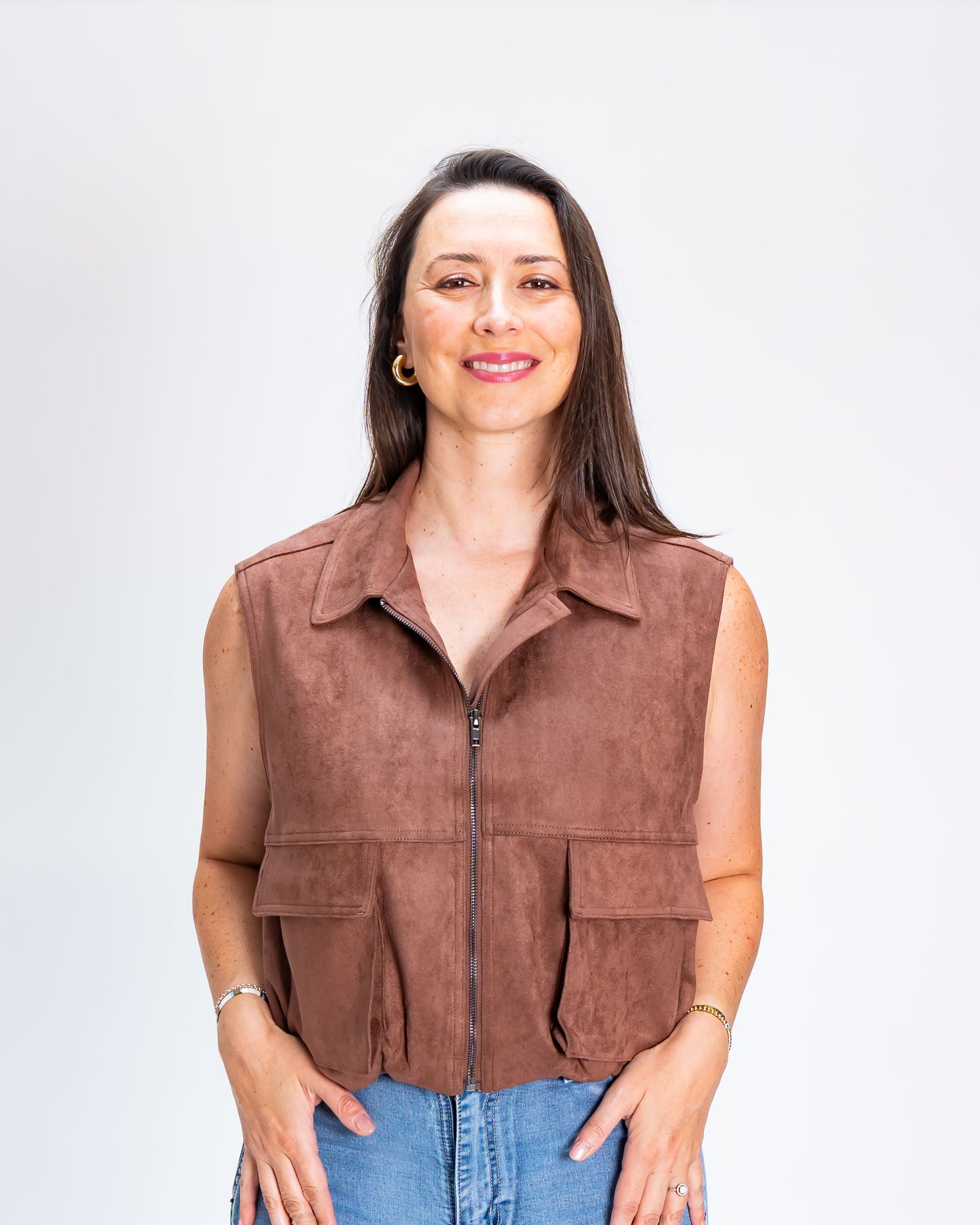 Chaqueta Símil Gamuza Sin Mangas Café