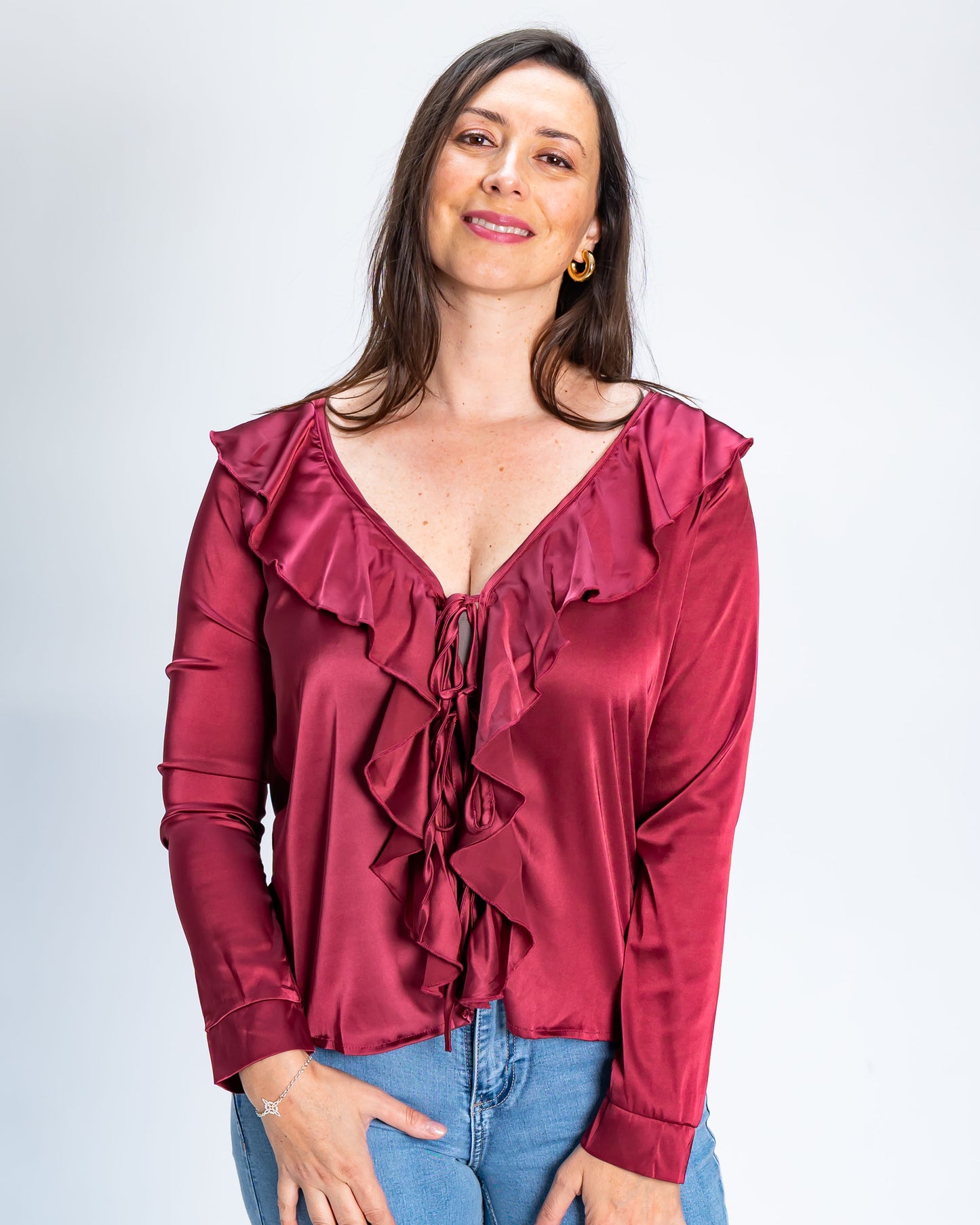 Blusa Satinada Trini Burdeo